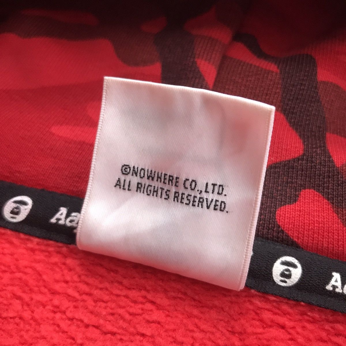 Aape Aape by Bathing Ape 2013 Red Camouflage CNY Hoodie Zipper Size US M / EU 48-50 / 2 - 15 Thumbnail