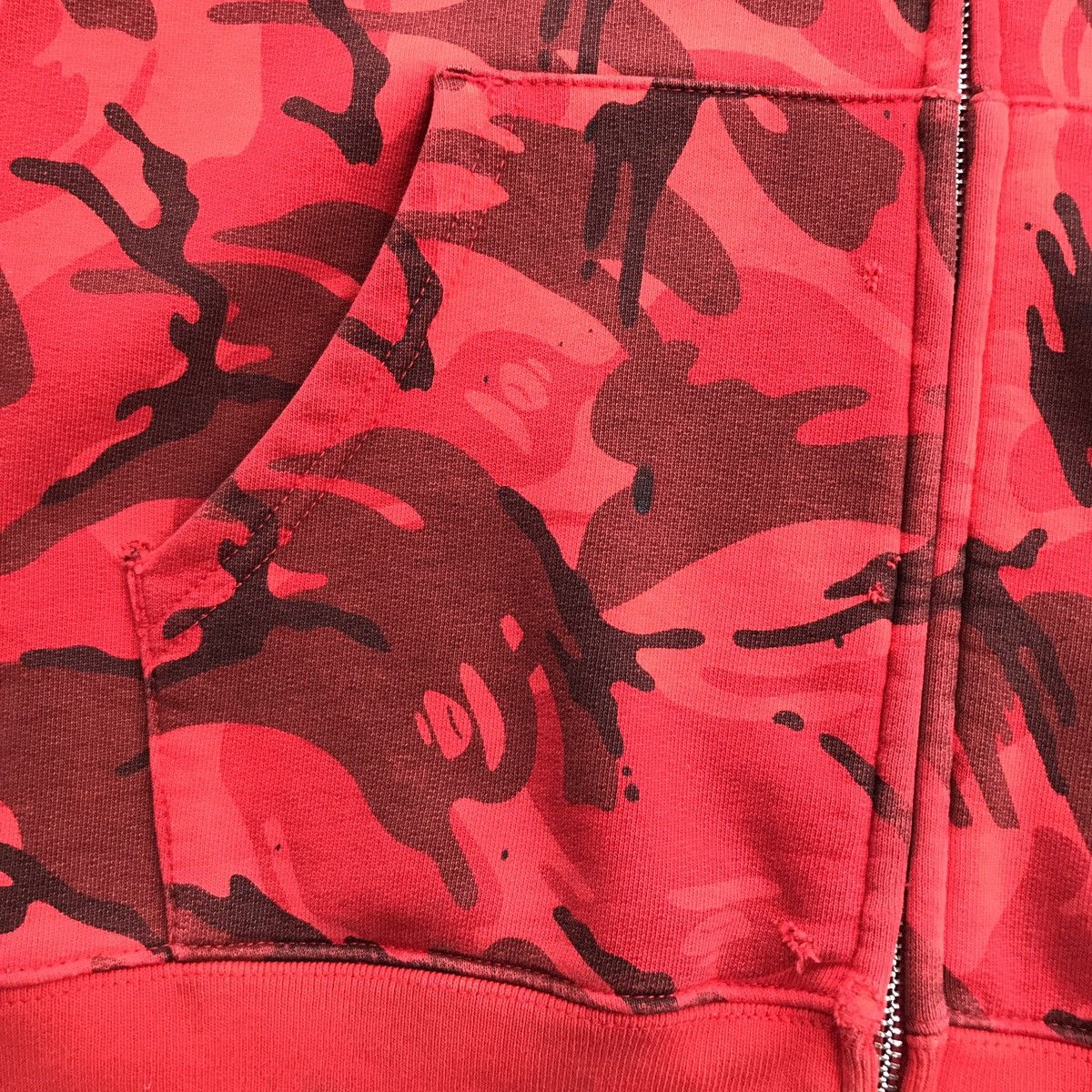 Aape Aape by Bathing Ape 2013 Red Camouflage CNY Hoodie Zipper Size US M / EU 48-50 / 2 - 13 Thumbnail