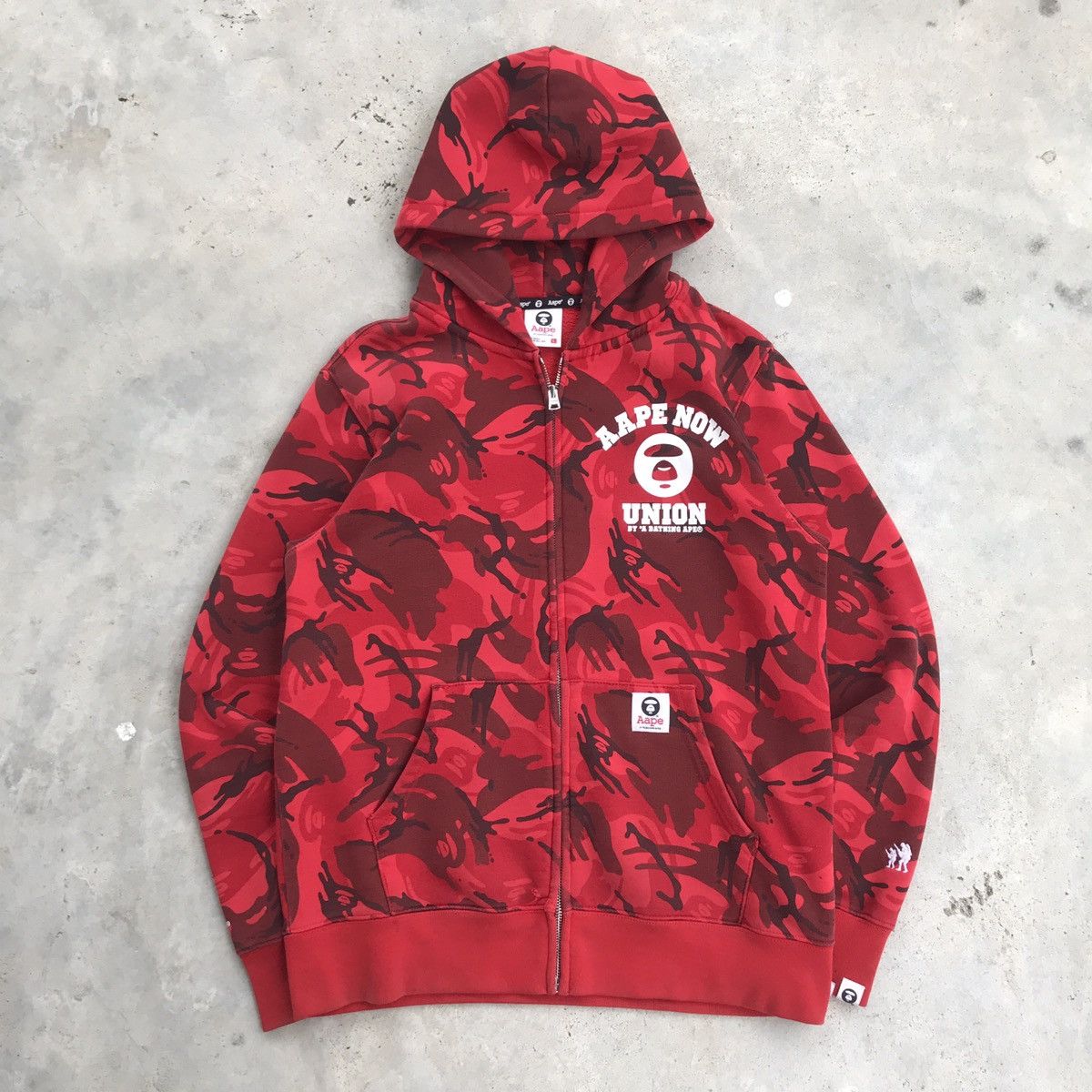 Aape Aape by Bathing Ape 2013 Red Camouflage CNY Hoodie Zipper Size US M / EU 48-50 / 2 - 1 Thumbnail
