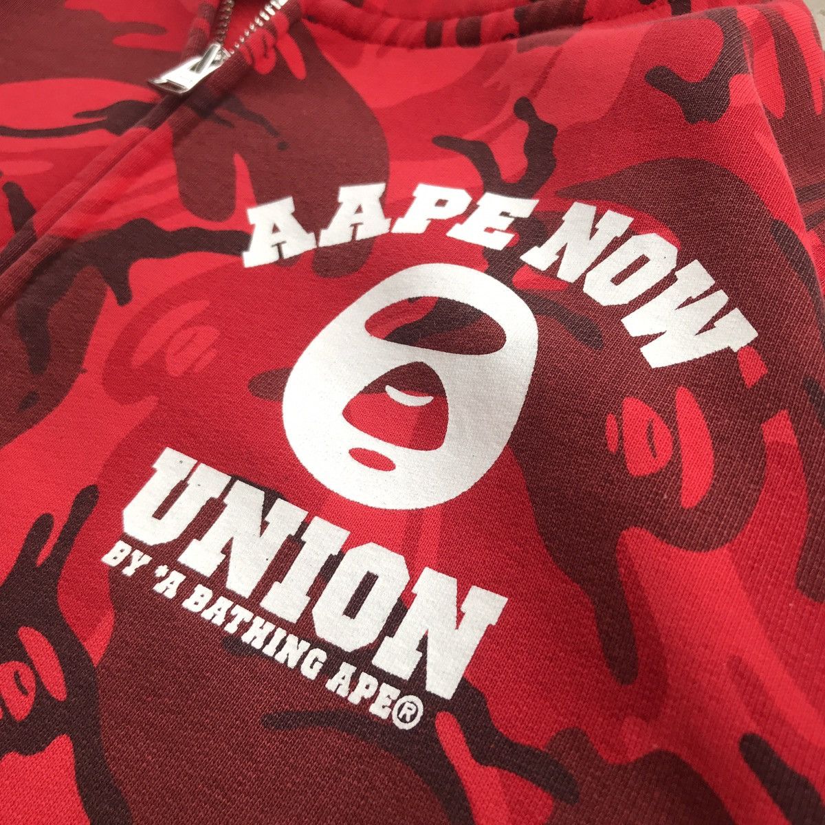 Aape Aape by Bathing Ape 2013 Red Camouflage CNY Hoodie Zipper Size US M / EU 48-50 / 2 - 6 Thumbnail