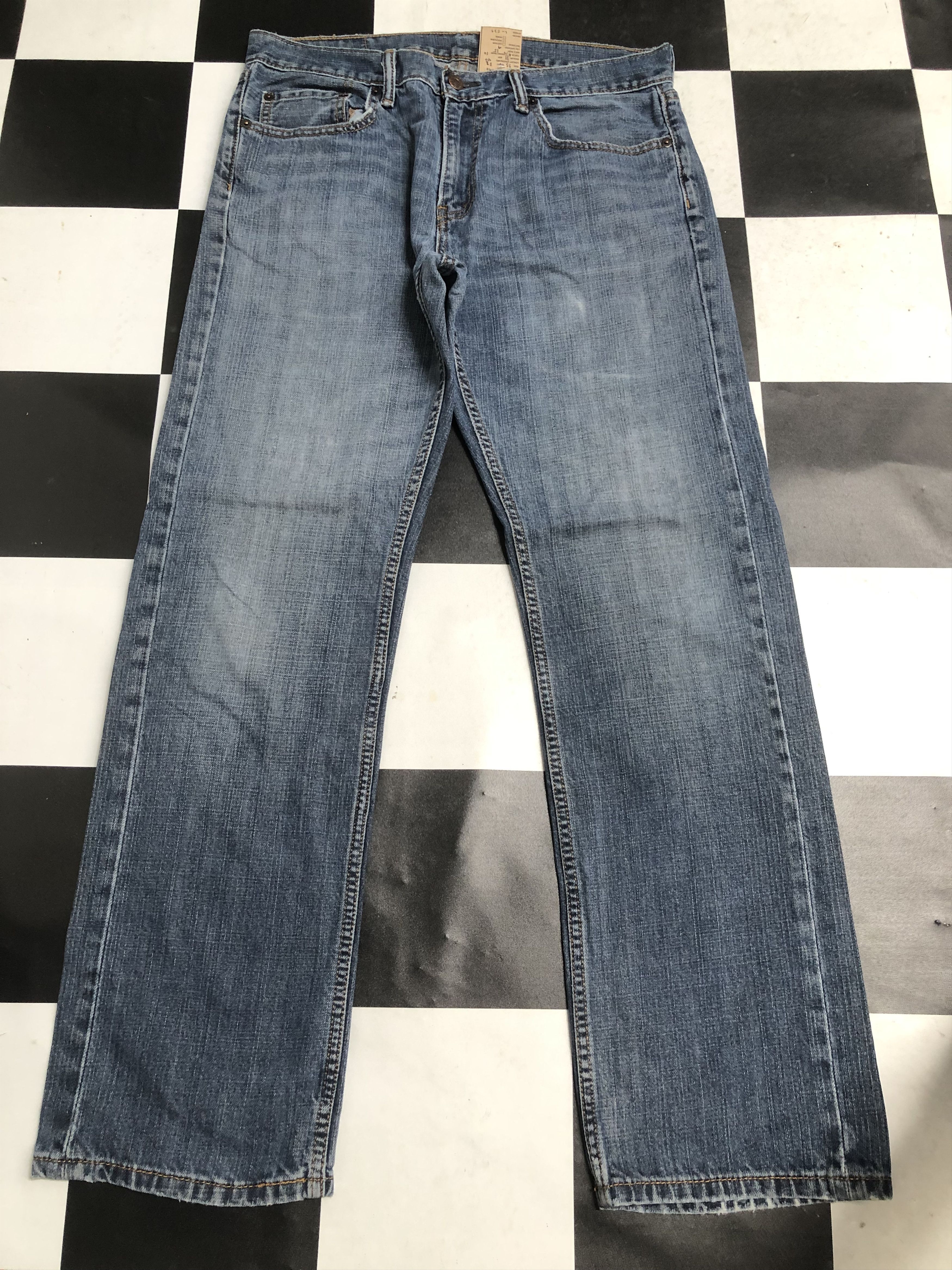 Levi's Vintage Levis 559 Relaxed Fit Jeans - L579 Size US 33 - 1 Thumbnail