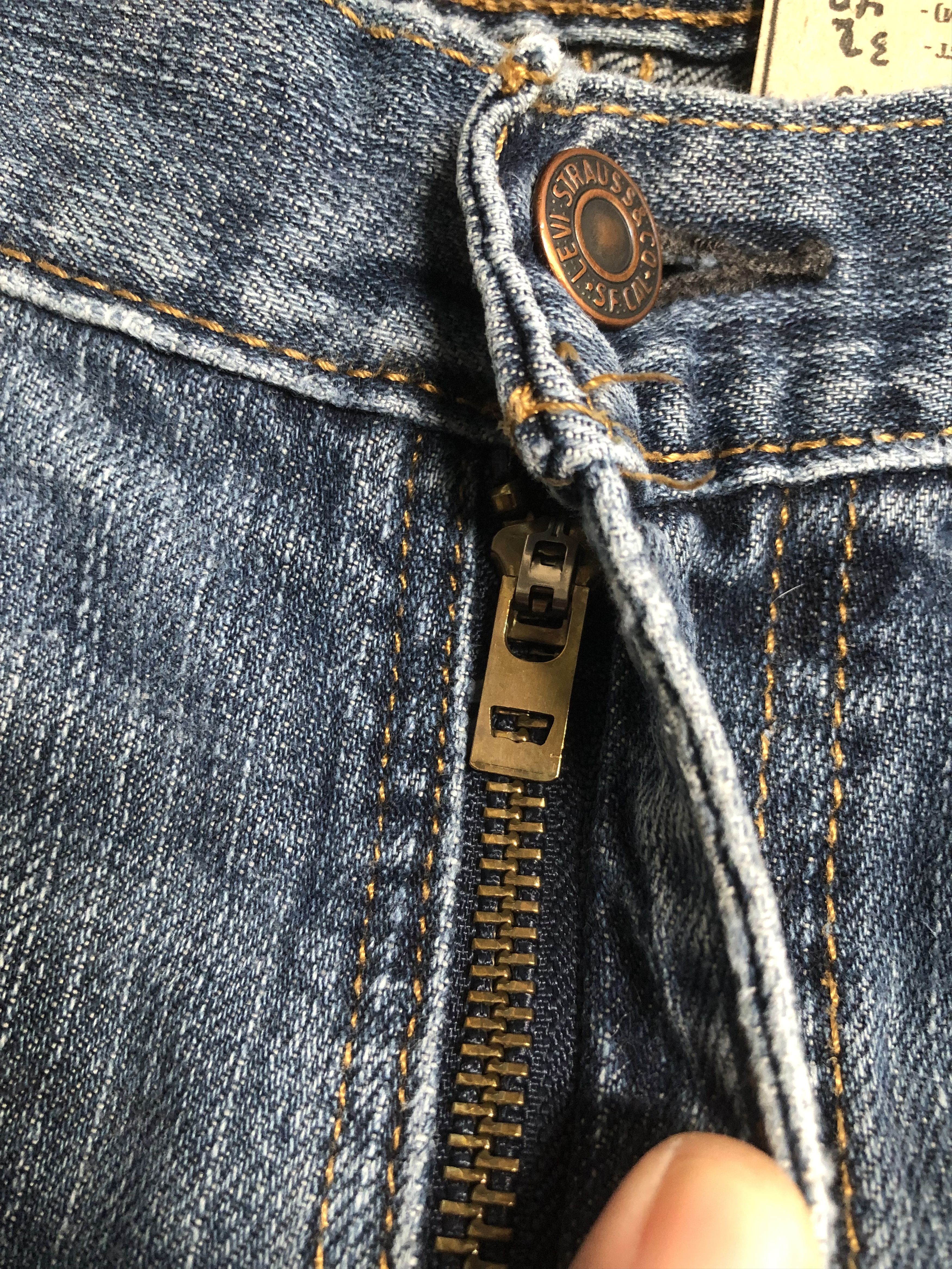Levi's Vintage Levis 559 Relaxed Fit Jeans - L579 Size US 33 - 5 Thumbnail