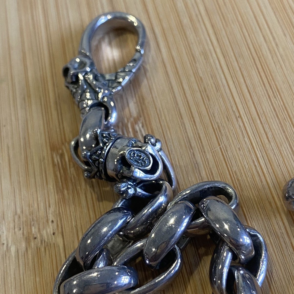 Sterling Silver Onyx Design Studio Guillaume Silver Skull Bracelet Size ONE SIZE - 3 Thumbnail