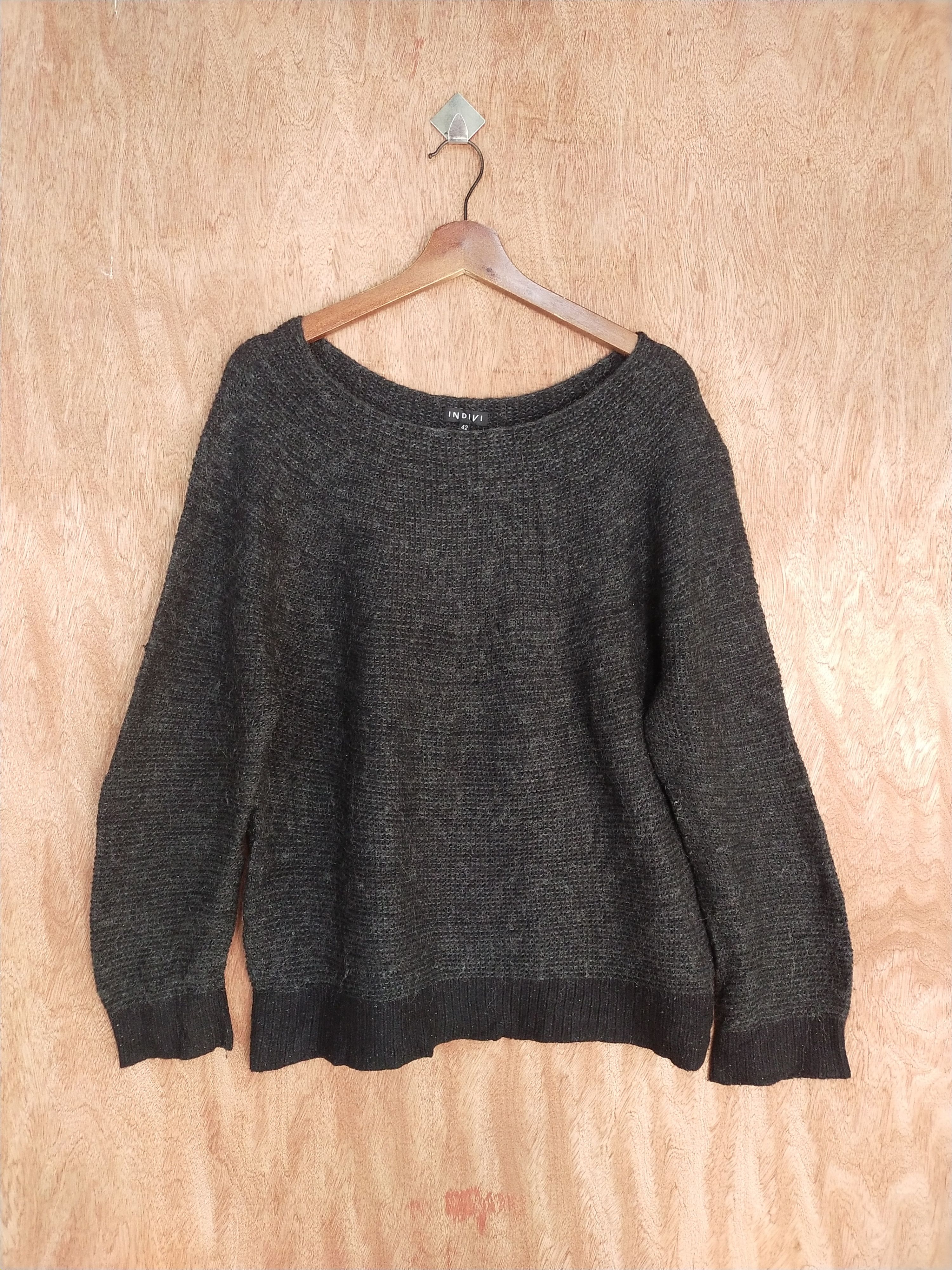 Indivi japan size 42 black mohair Knitwear #S091