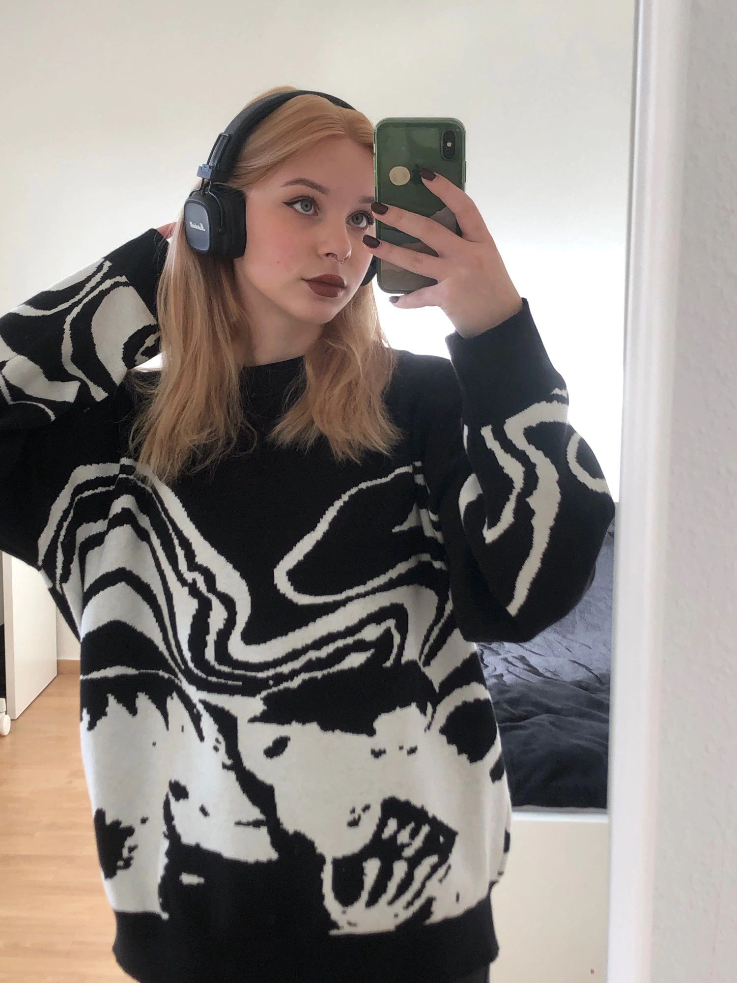 Japanese Brand Skull Graphic Sweater Size US L / EU 52-54 / 3 - 4 Thumbnail