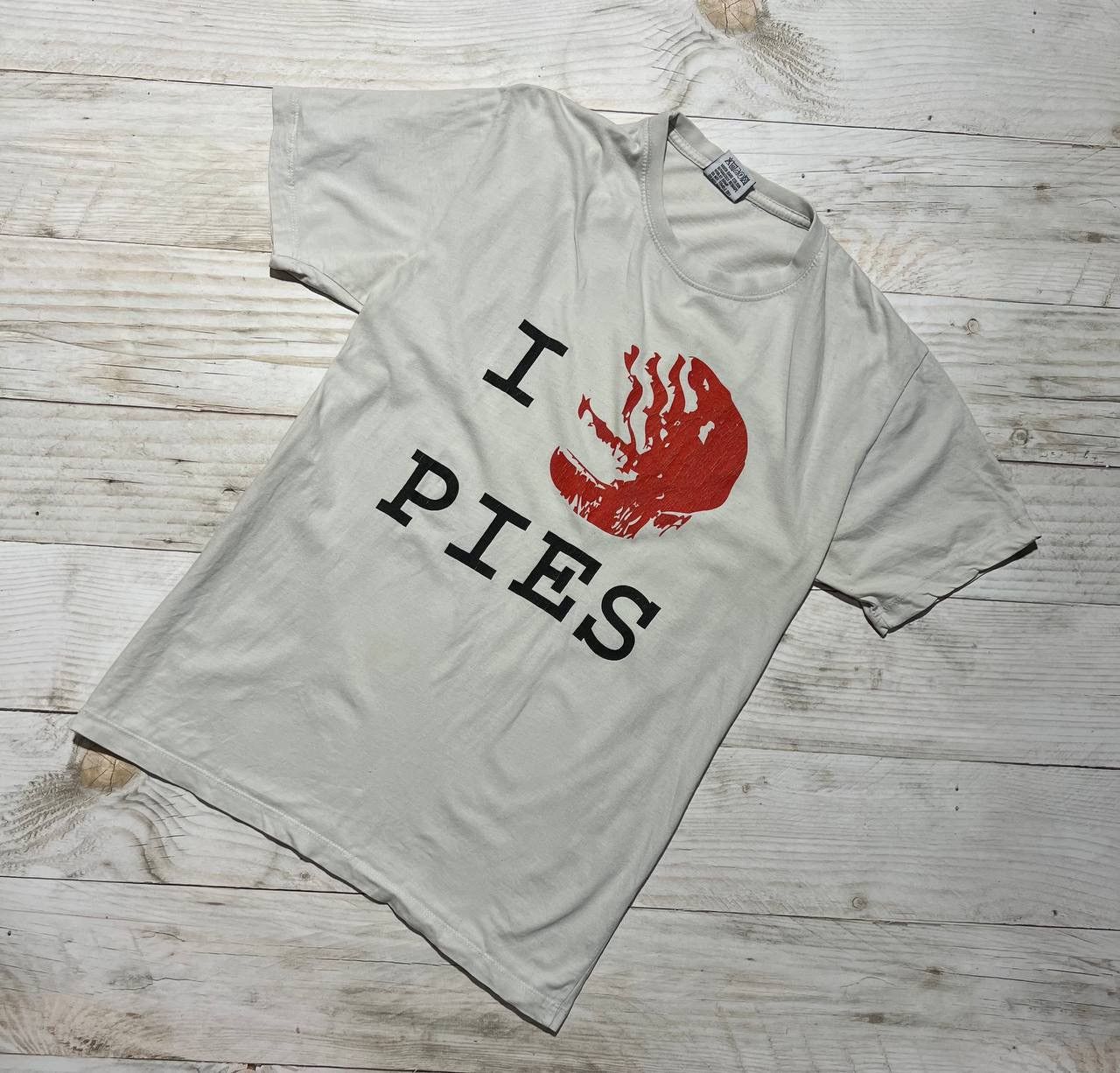 image of Hook Ups x Vintage Pornstar I Love Pies T-Shirt Humor Heart Skateboard in White, Men's (Size Medium