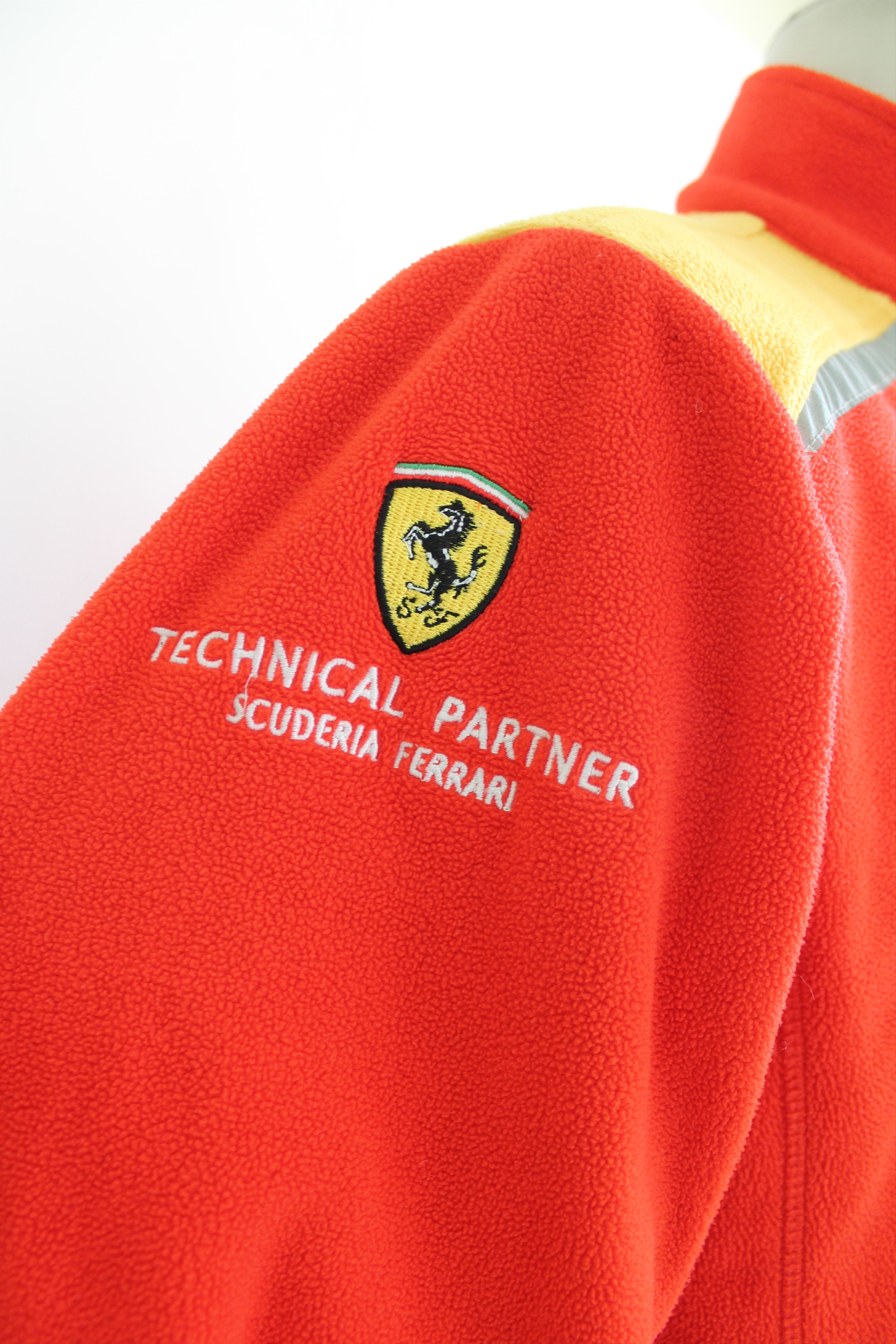 Ferrari Scuderia FERRARI Shell racing Fleece jacket F1 Formula uno Size US M / EU 48-50 / 2 - 4 Thumbnail