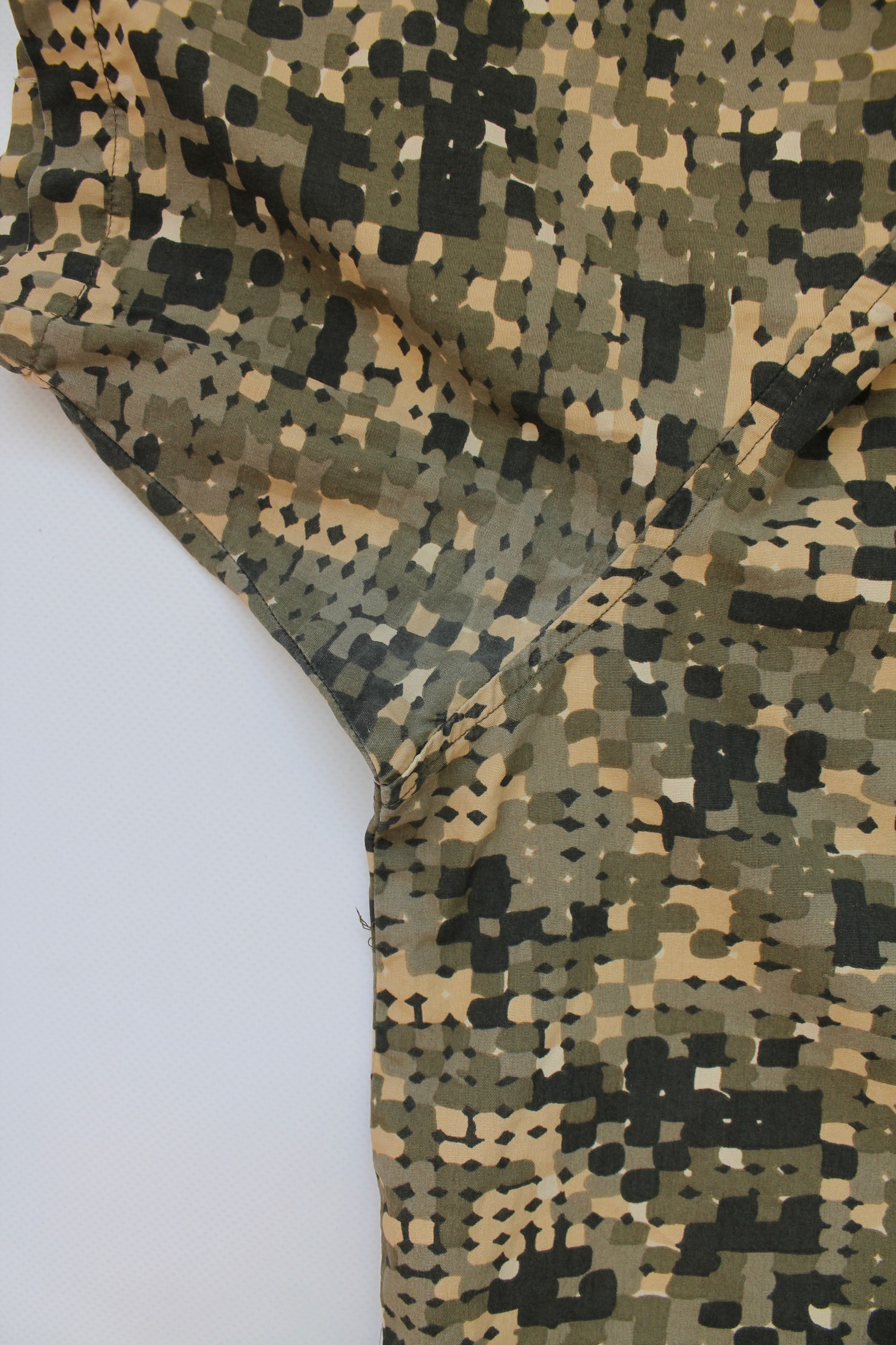 Carhartt VINTAGE! Carhartt Camo Shirt Short Sleeve XL Size US XL / EU 56 / 4 - 8 Thumbnail