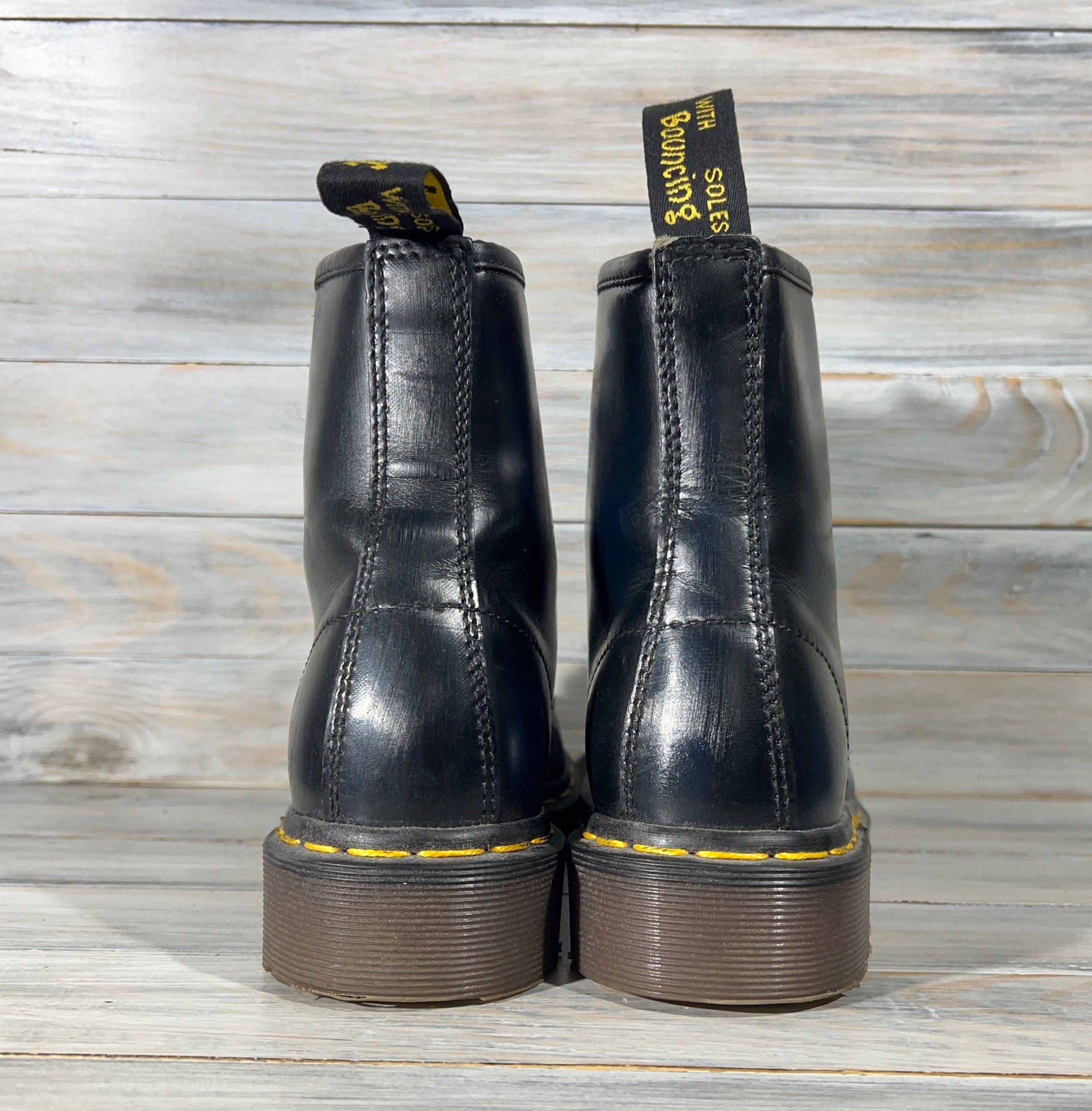 Dr. Martens Dr.Martens 1460 Made In England Unisex Leather Boots Casual Size US 6.5 / EU 39-40 - 20 Thumbnail