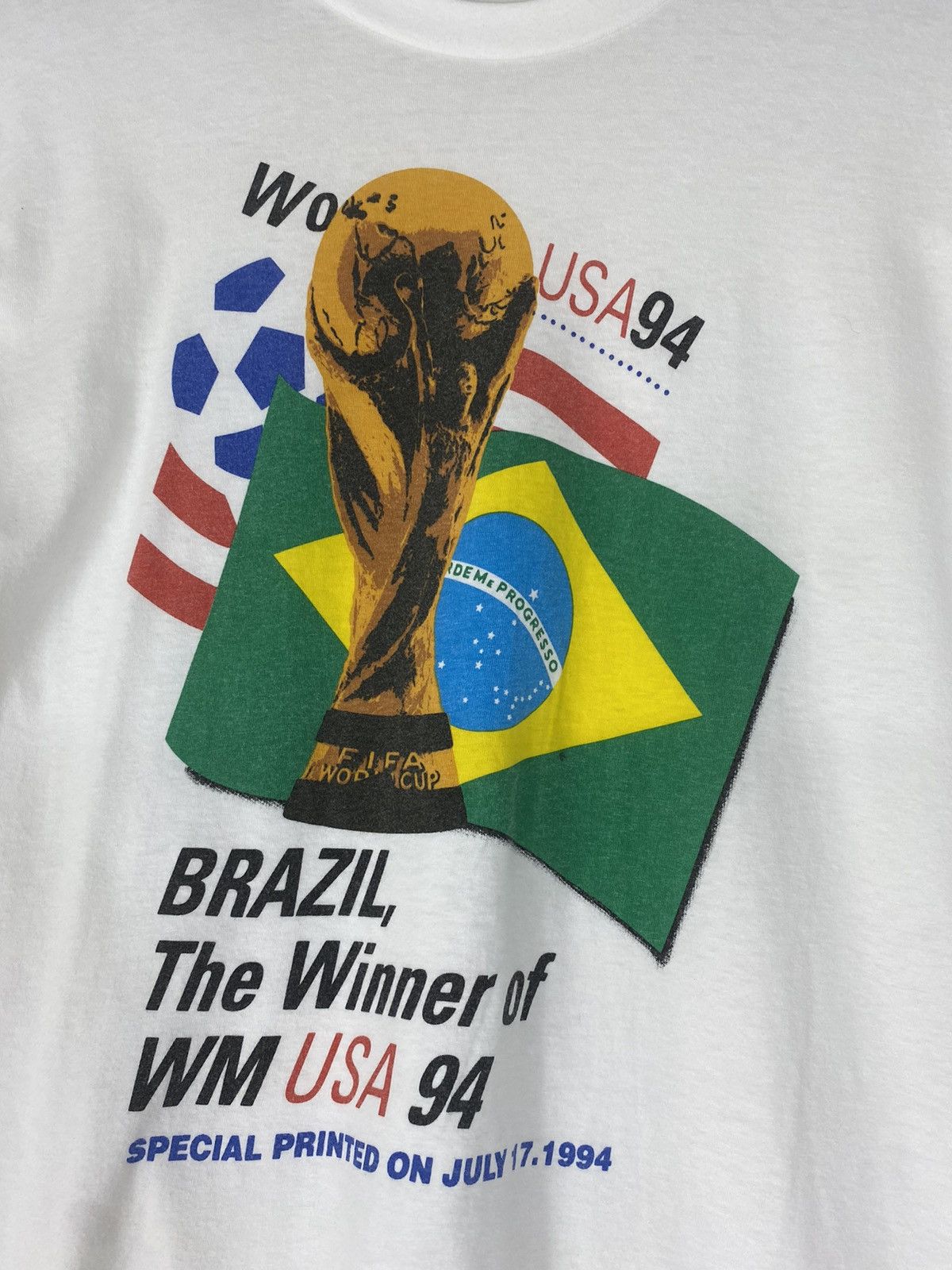 Vintage Vintage world cup America champion brasil Size US M / EU 48-50 / 2 - 3 Thumbnail