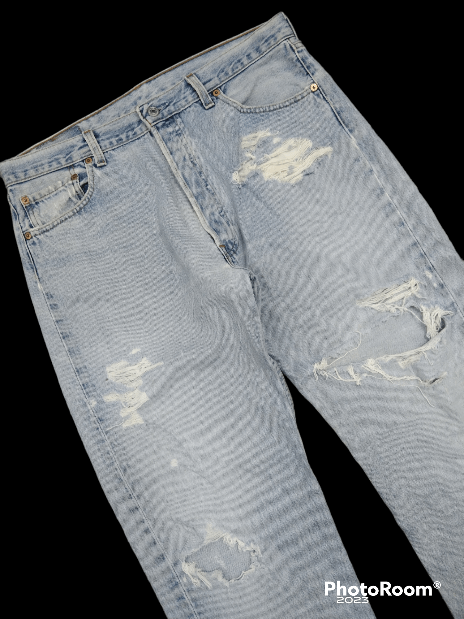 THRASH RIPED VINTAGE 90s LEVIS 501 DENIM PANTS