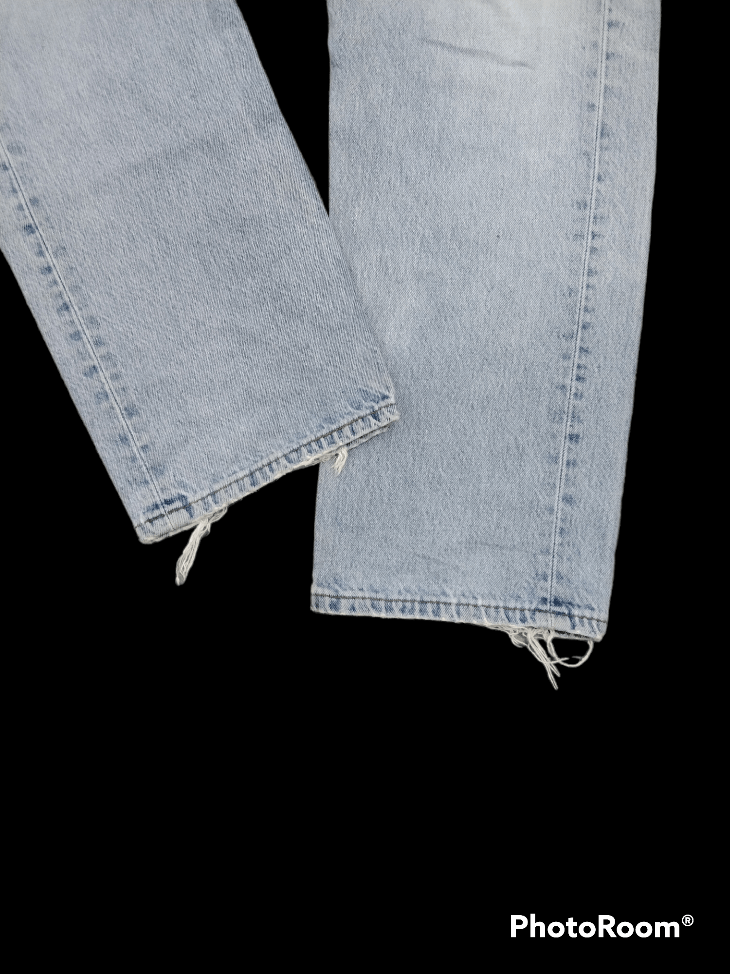 THRASH RIPED VINTAGE 90s LEVIS 501 DENIM PANTS