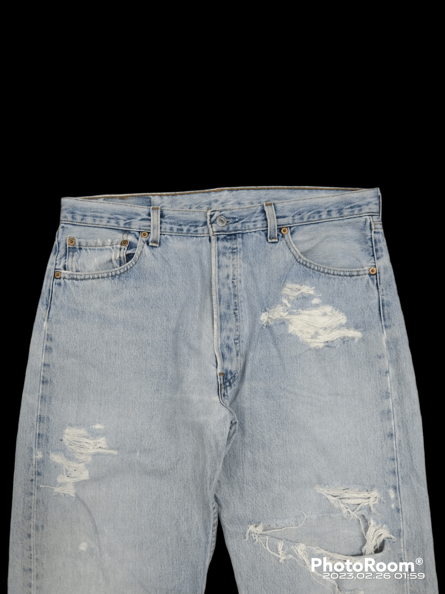 THRASH RIPED VINTAGE 90s LEVIS 501 DENIM PANTS