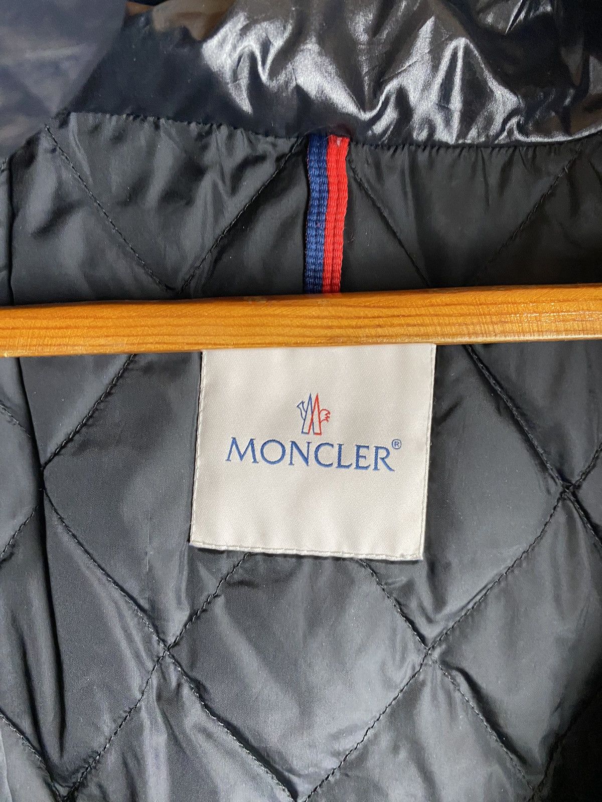 Japanese Brand Moncler Ocean Giubbotto Olive Down Jacket Coat Diagonal Zip Size S / US 4 / IT 40 - 9 Thumbnail