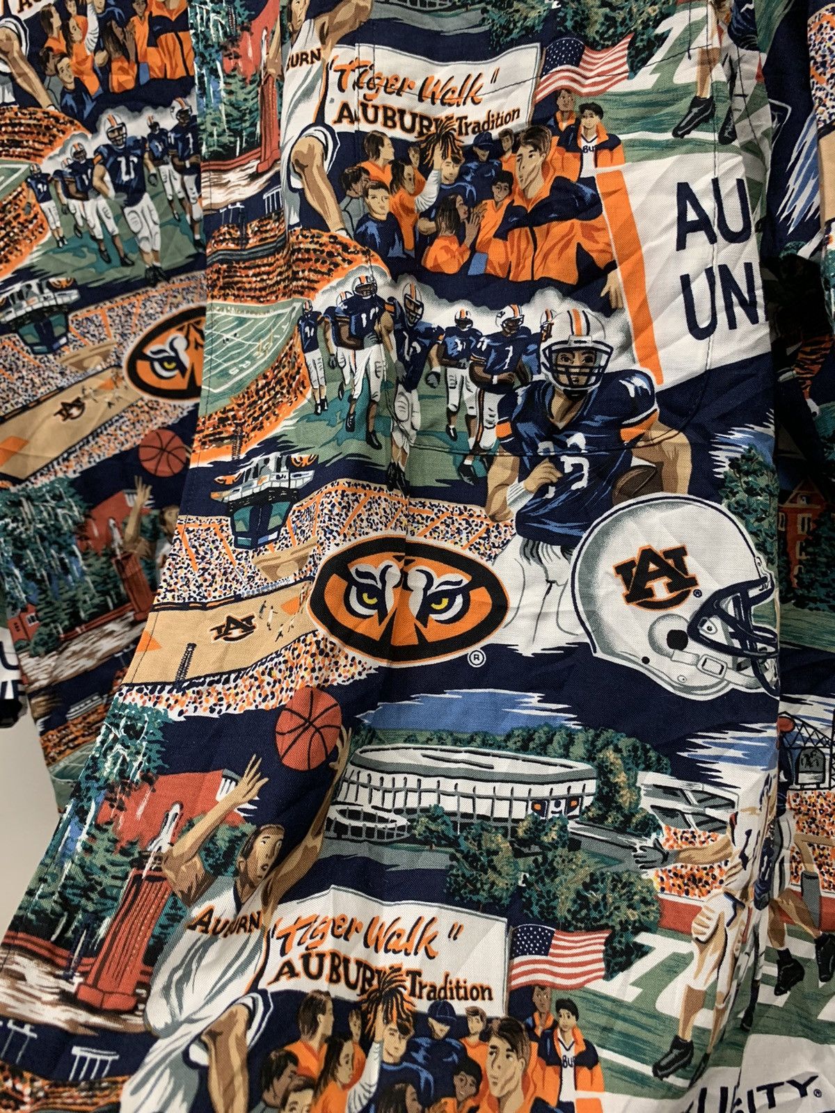 BUNDLE AUBURN VINTAGE SHIRT short sleeve button up & jersy