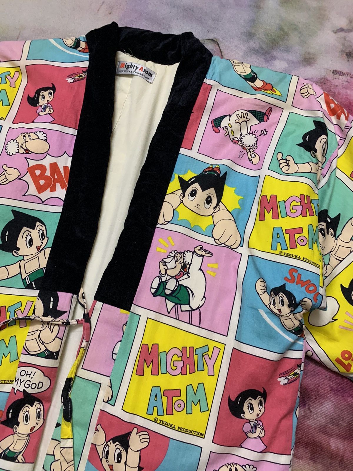 Anime × Japanese Brand × Vintage Rare Vintage Astro Boy Hanten Kimono Puffer Tezuka Product Size US L / EU 52-54 / 3 - 3 Thumbnail