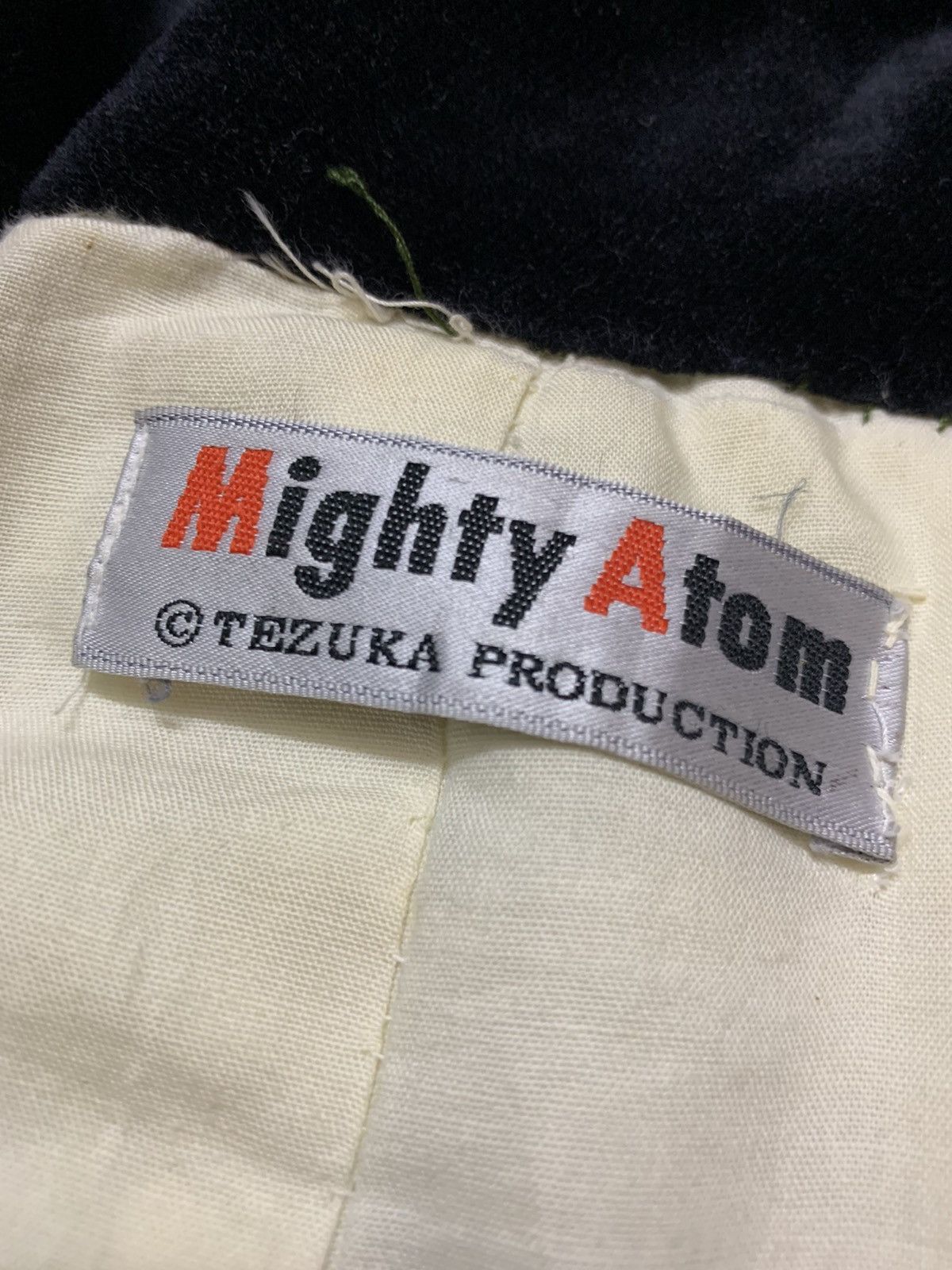 Anime × Japanese Brand × Vintage Rare Vintage Astro Boy Hanten Kimono Puffer Tezuka Product Size US L / EU 52-54 / 3 - 7 Thumbnail