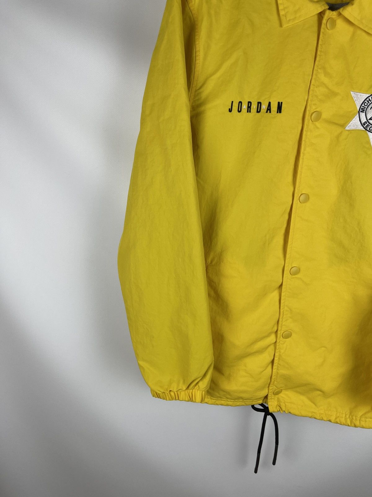 Jordan Brand Air Jordan 23 Security rare yellow big logo coach jacket nik Size US S / EU 44-46 / 1 - 6 Thumbnail