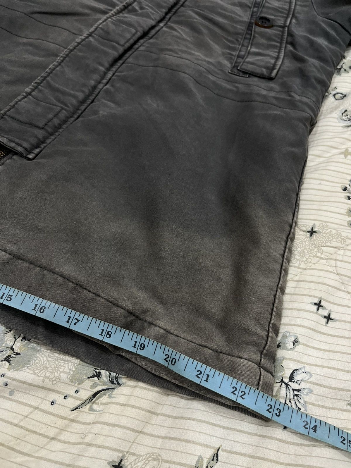 True Religion W. VINTAGE TRUE RELIGION DISTRESSED HOODIE JACKET Size US M / EU 48-50 / 2 - 19 Thumbnail