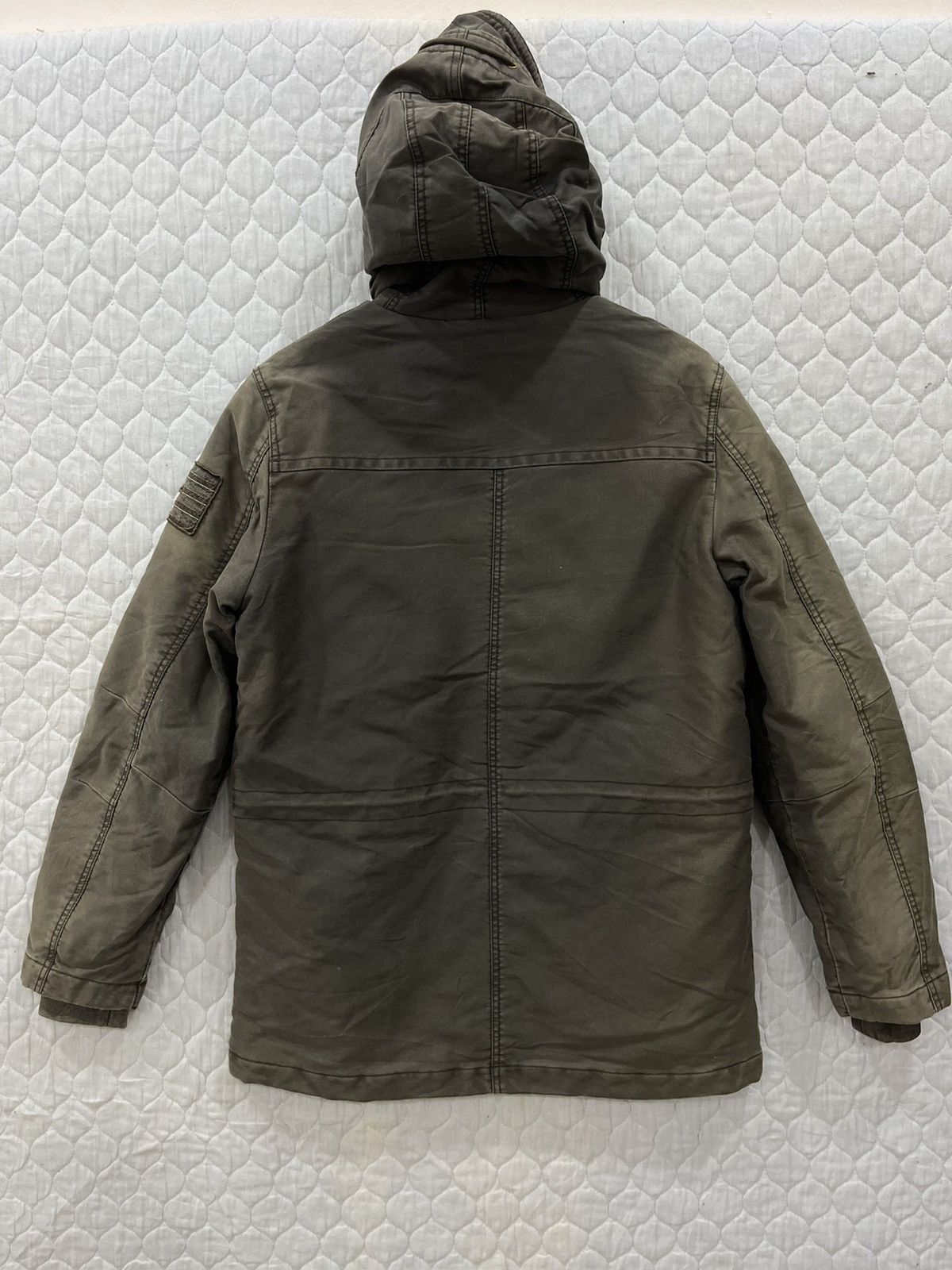 True Religion W. VINTAGE TRUE RELIGION DISTRESSED HOODIE JACKET Size US M / EU 48-50 / 2 - 4 Thumbnail
