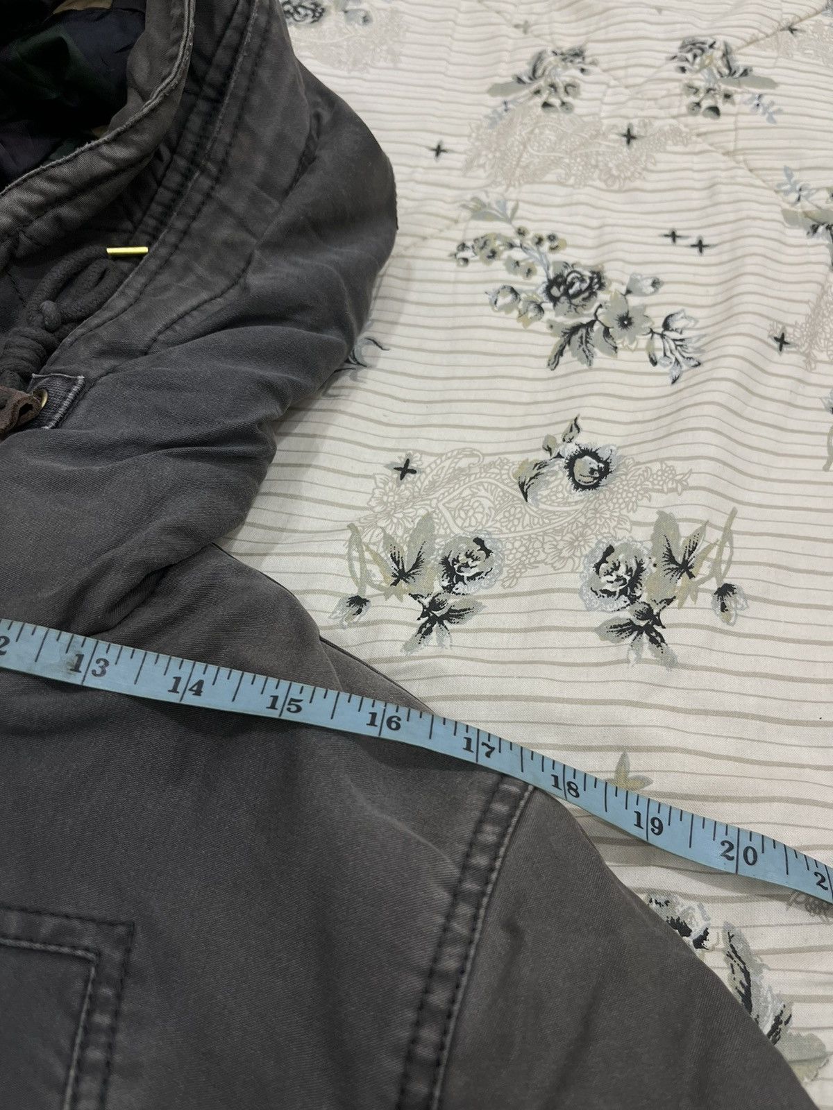 True Religion W. VINTAGE TRUE RELIGION DISTRESSED HOODIE JACKET Size US M / EU 48-50 / 2 - 21 Thumbnail