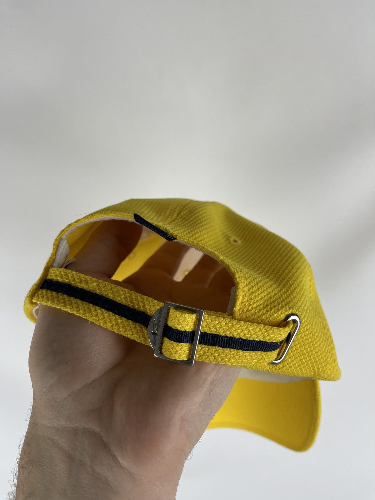 Nike Nike vintage y2k big logo swoosh yellow cap 🧢 SnapBack Size ONE SIZE - 6 Thumbnail