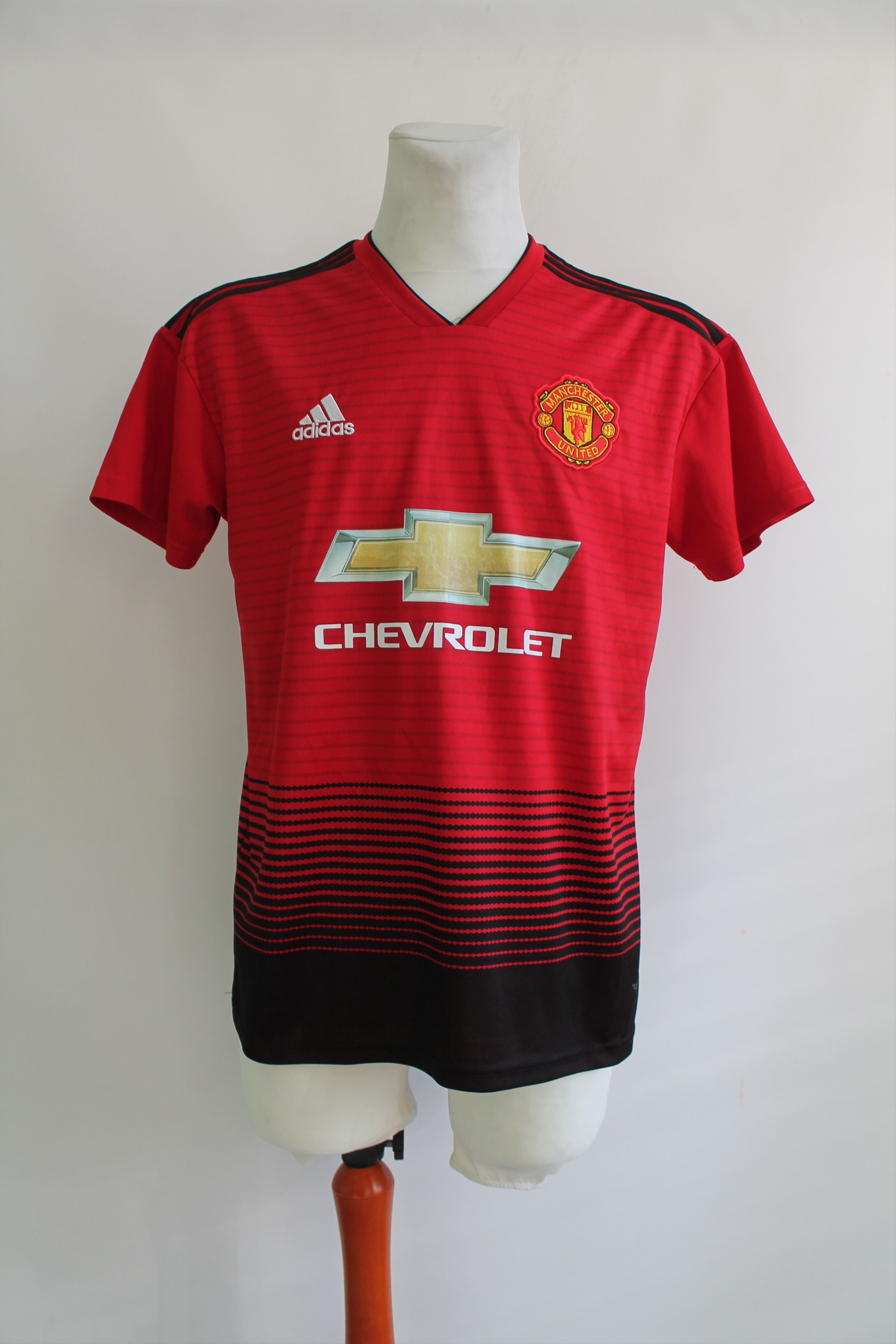 Vintage 2018 / 2019 Manchester United Red Devils REPLICA Size US L / EU 52-54 / 3 - 2 Thumbnail