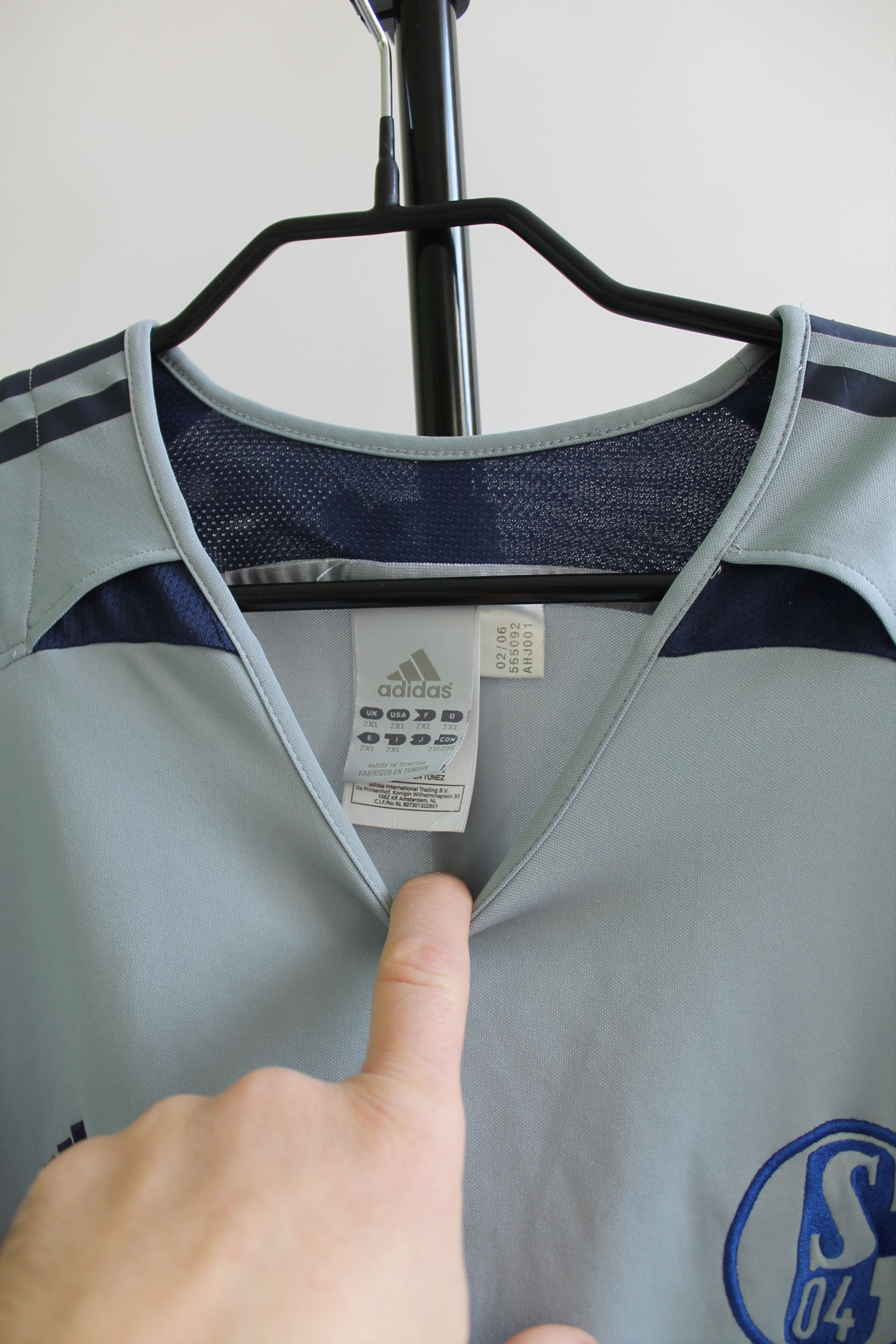 Adidas 2005 / 2006 Schalke 04 Away Soccer Football team jersey Size US XXL / EU 58 / 5 - 10 Thumbnail