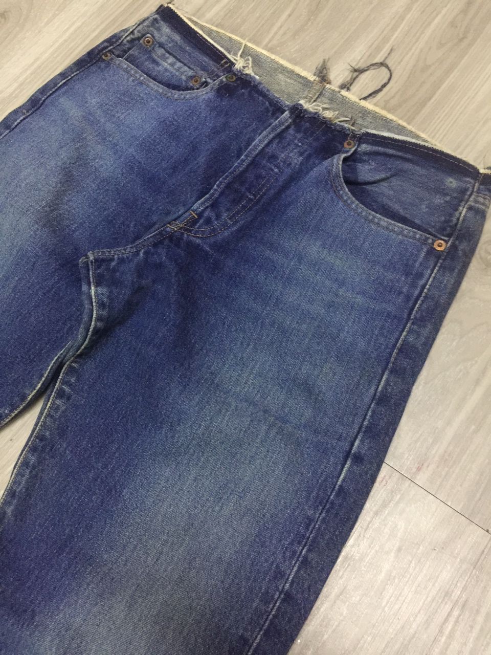 Levi's × Levi's Vintage Clothing Levis 501 Hybrid Artisanal Half Waist Belt-loop Size US 29 - 8 Thumbnail