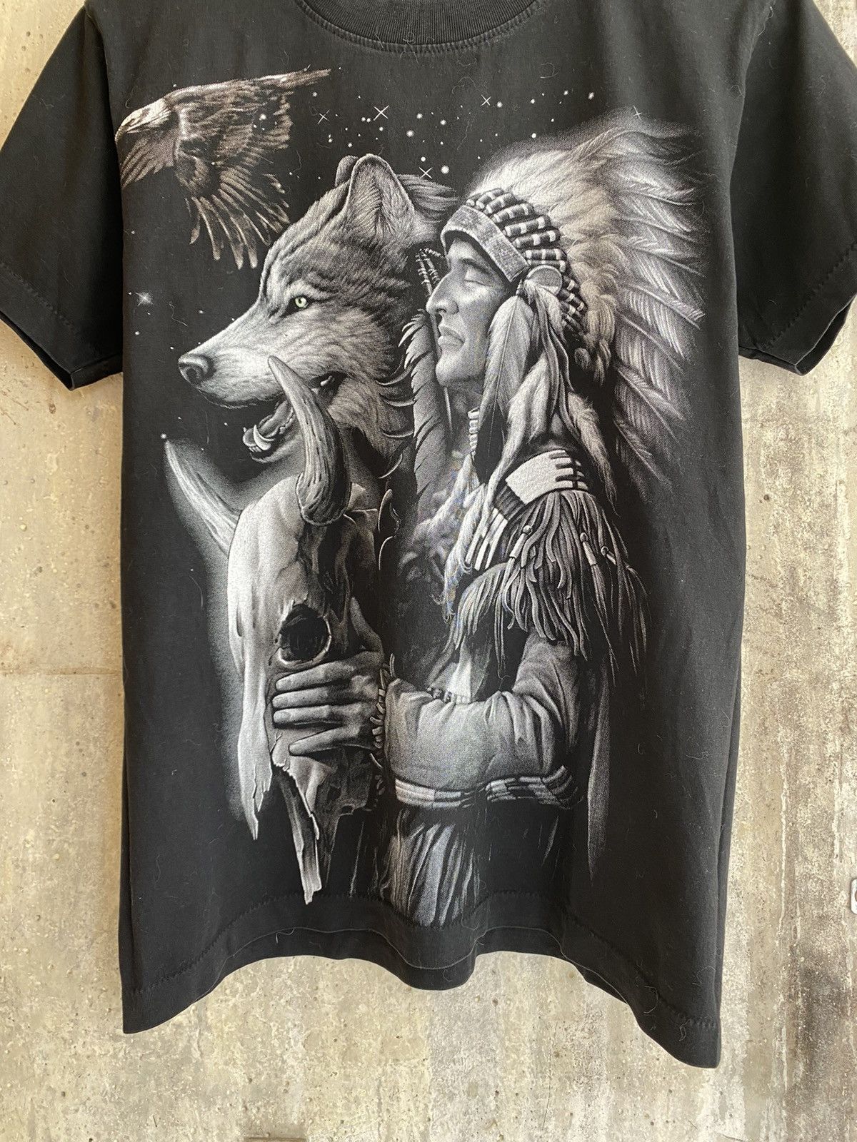 RARE! 80's Vintage Indian Wolf Art T Shirt print all over, image size:1200x1600