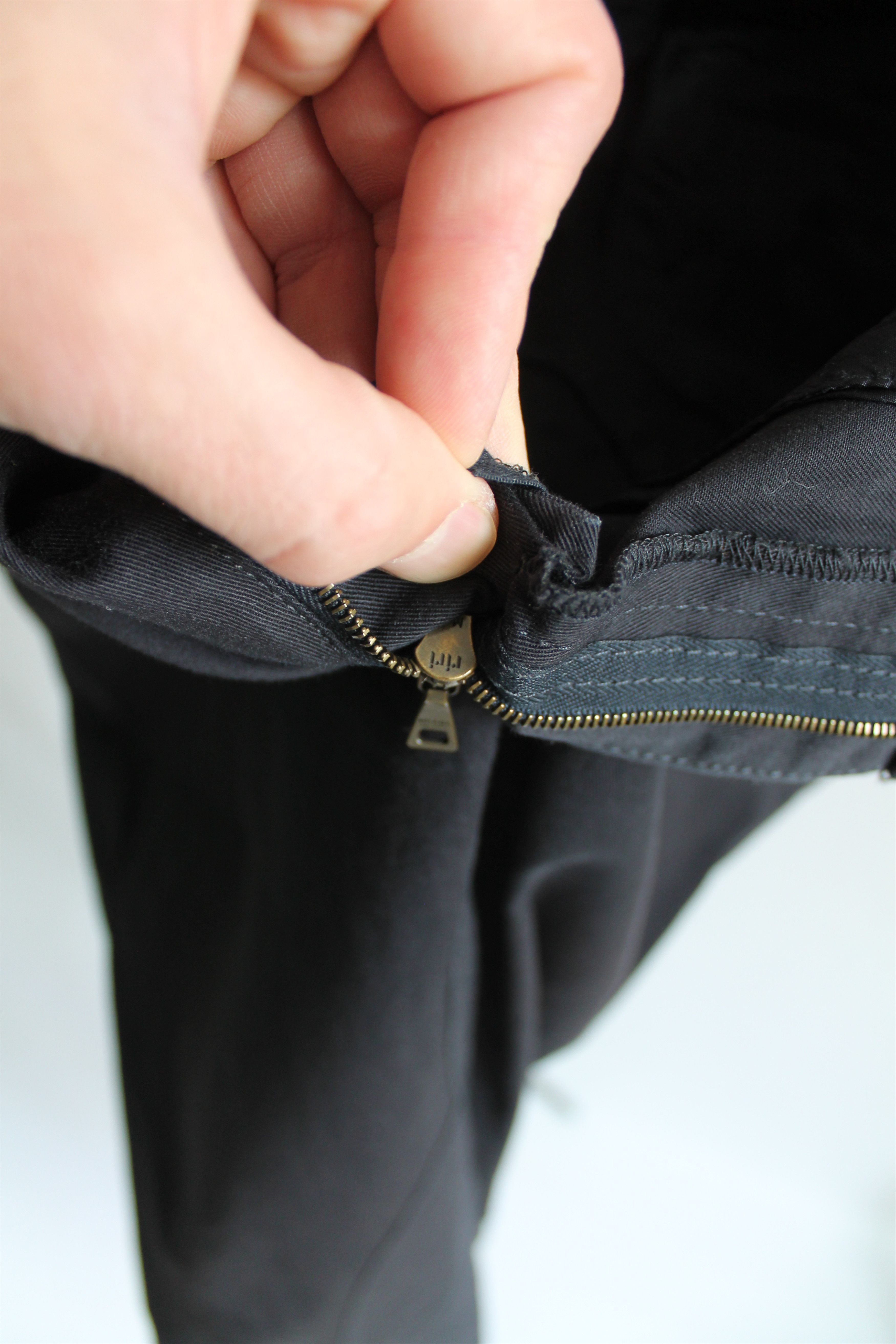 Prada Prada Moto Stretch pants Dark Blue skinny Size 27" / US 4 / IT 40 - 14 Thumbnail