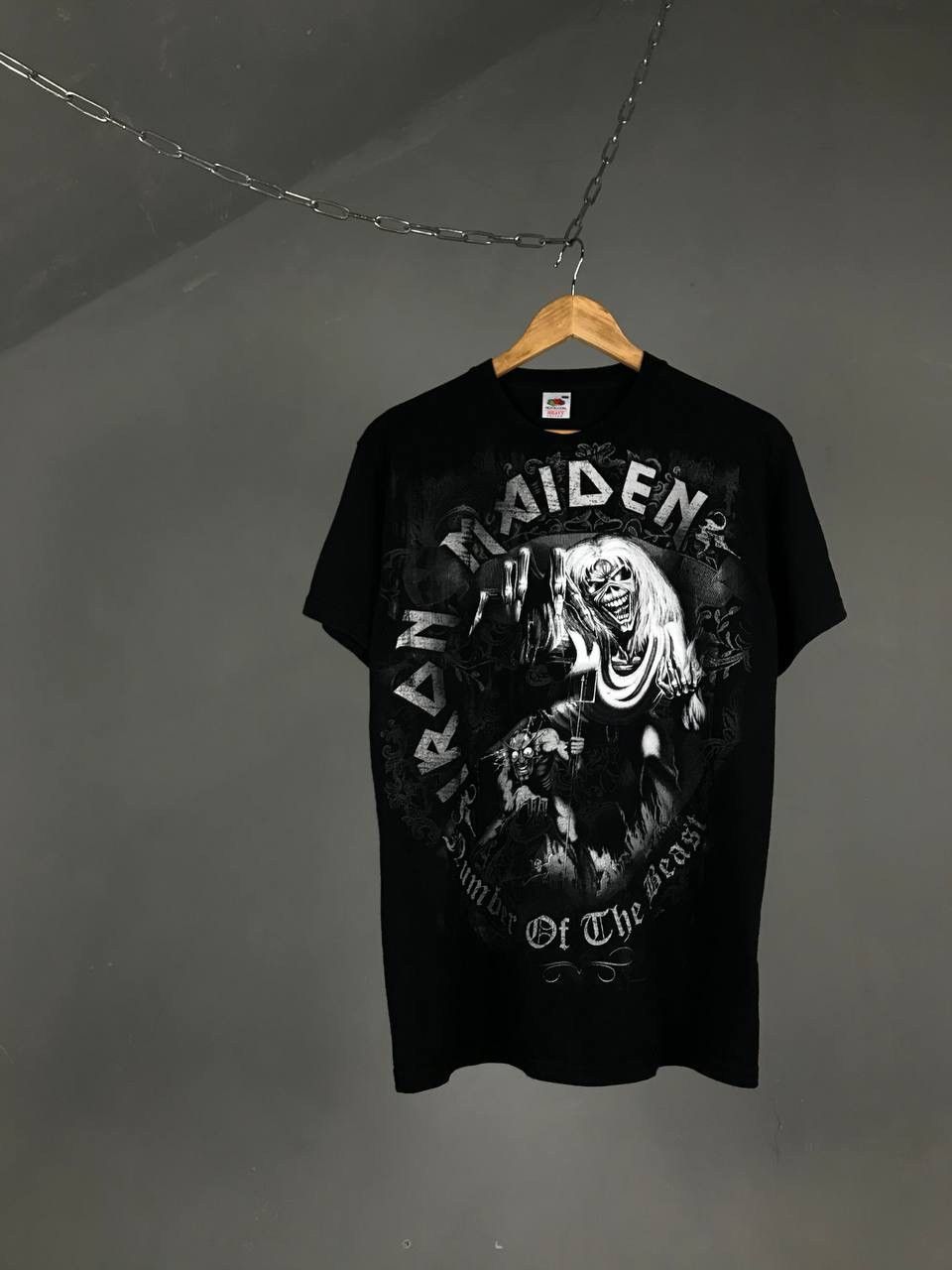 Iron Maiden Iron Maiden 2010 vintage rock band tee Size US L / EU 52-54 / 3 - 1 Thumbnail