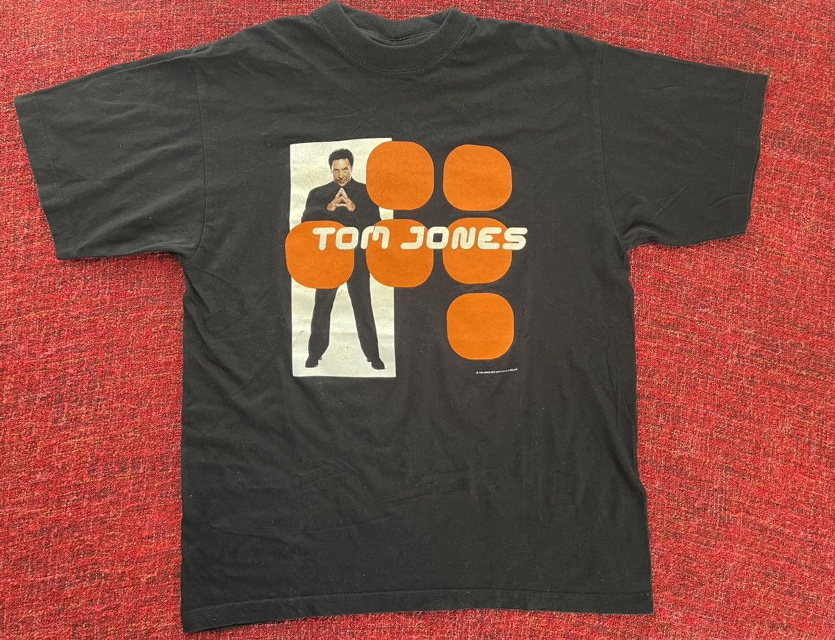 Band Tees × Vintage Tom Jones vintage 2000 tour t-shirt Size US L / EU 52-54 / 3 - 1 Thumbnail