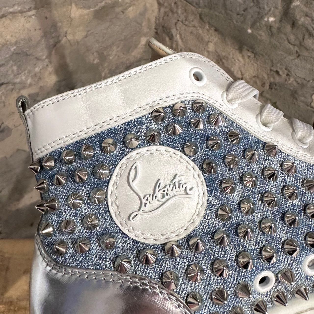 Christian Louboutin Christian Louboutin Washed Blue Denim Louis Spikes Sneakers Size US 8 / EU 41 - 8 Thumbnail