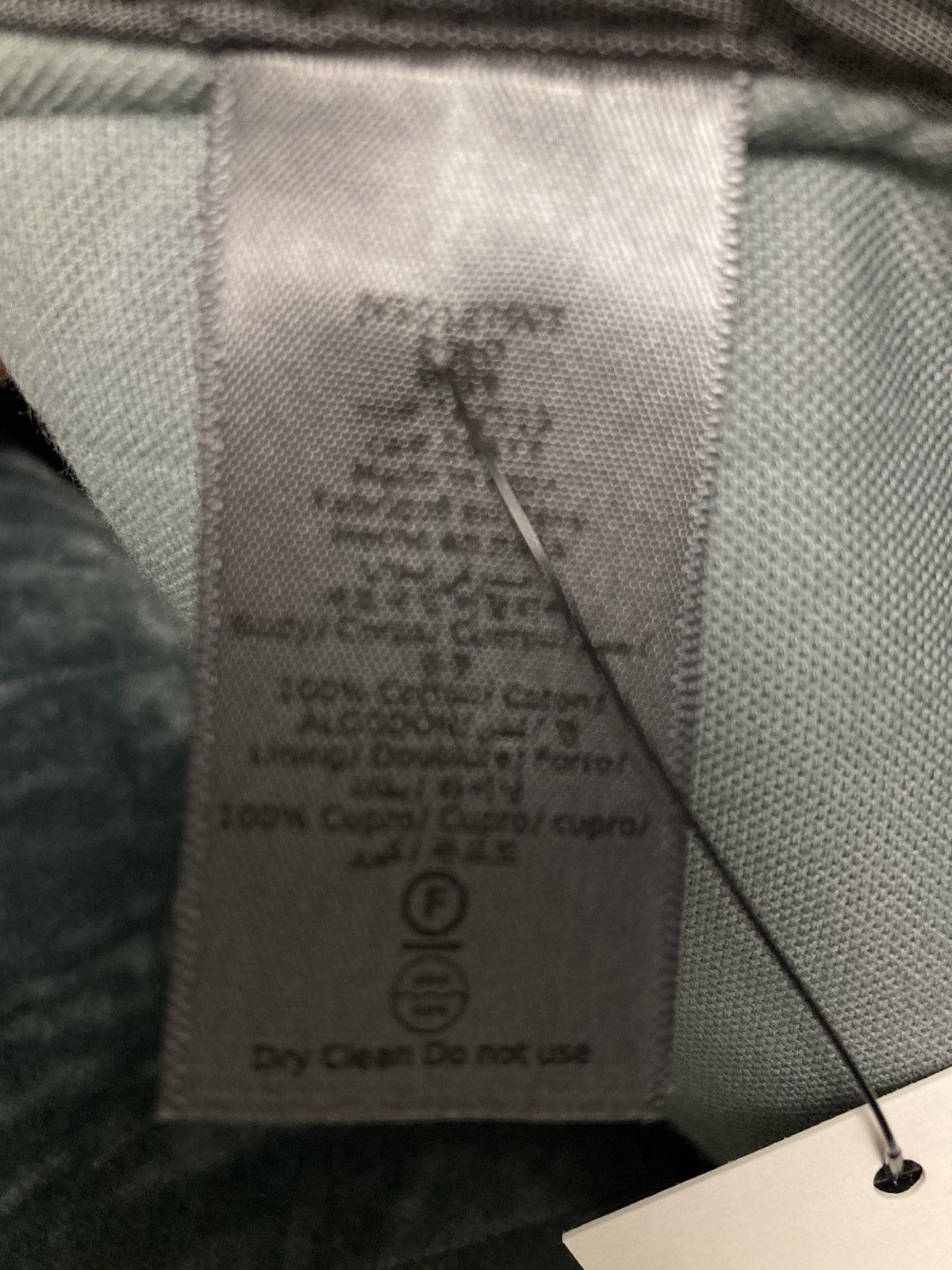 Crushed velvet jacket. 48