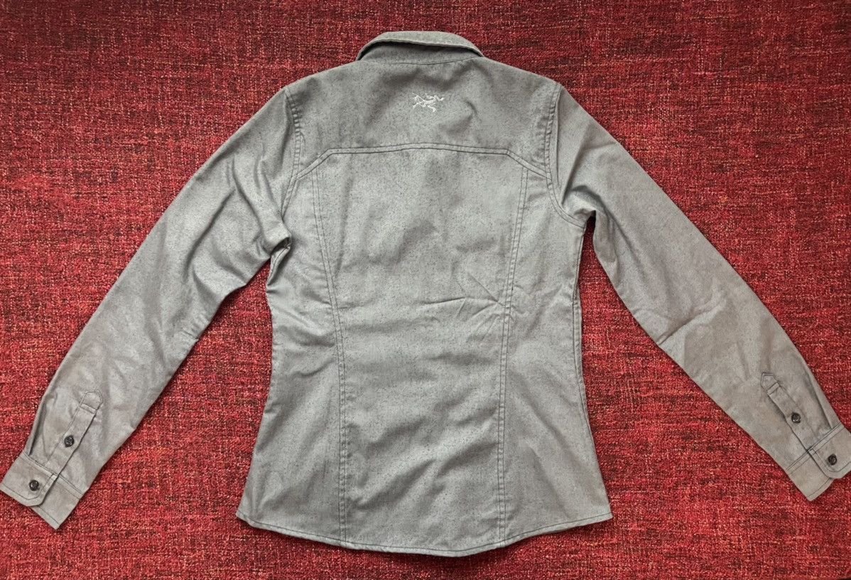 Arc'teryx Arc’Teryx gorpcore style shirt Size S / US 4 / IT 40 - 2 Thumbnail