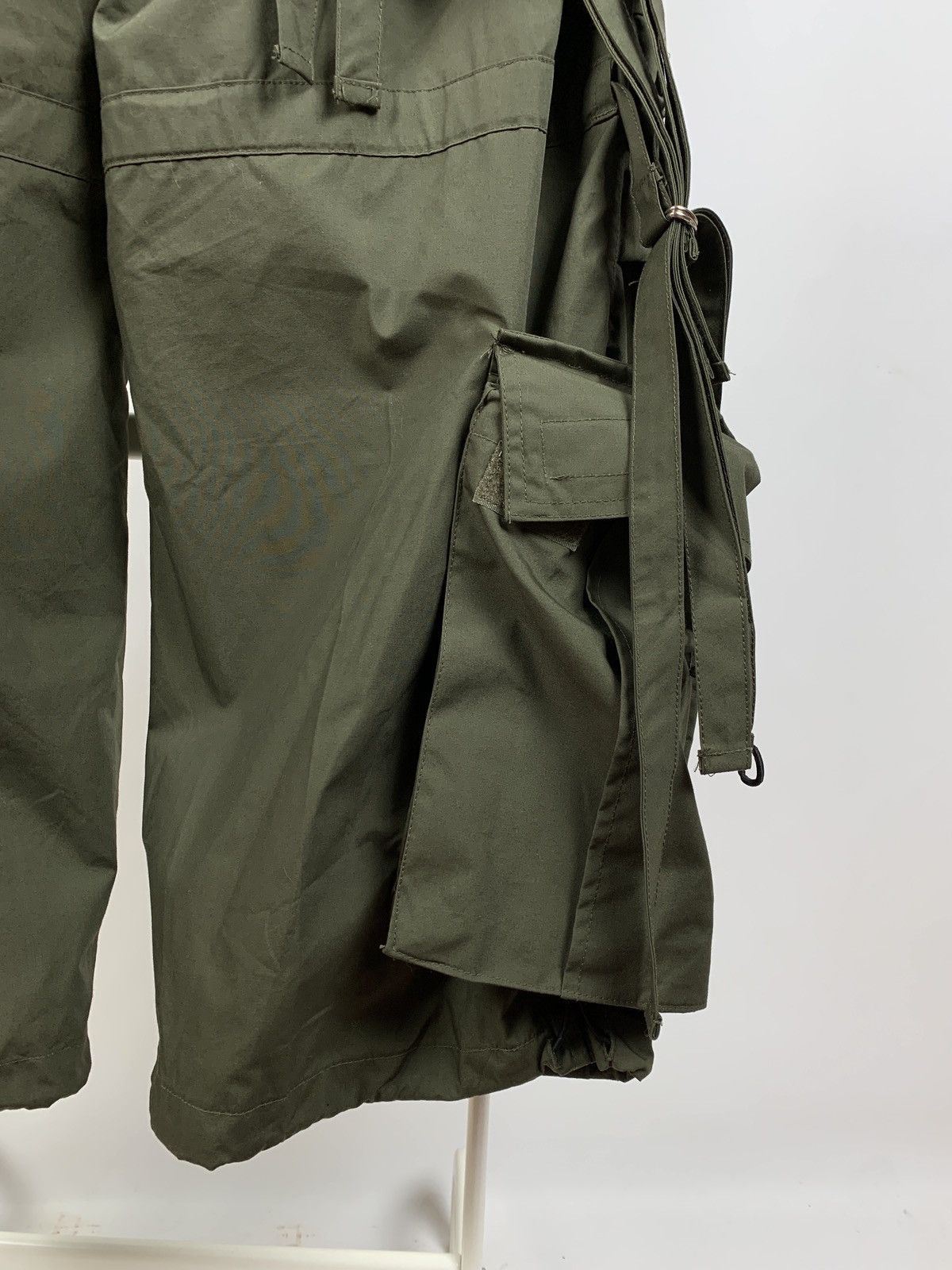 Japanese Brand Vintage Bondage Khaki Cargo Pants Size US 32 / EU 48 - 22 Thumbnail