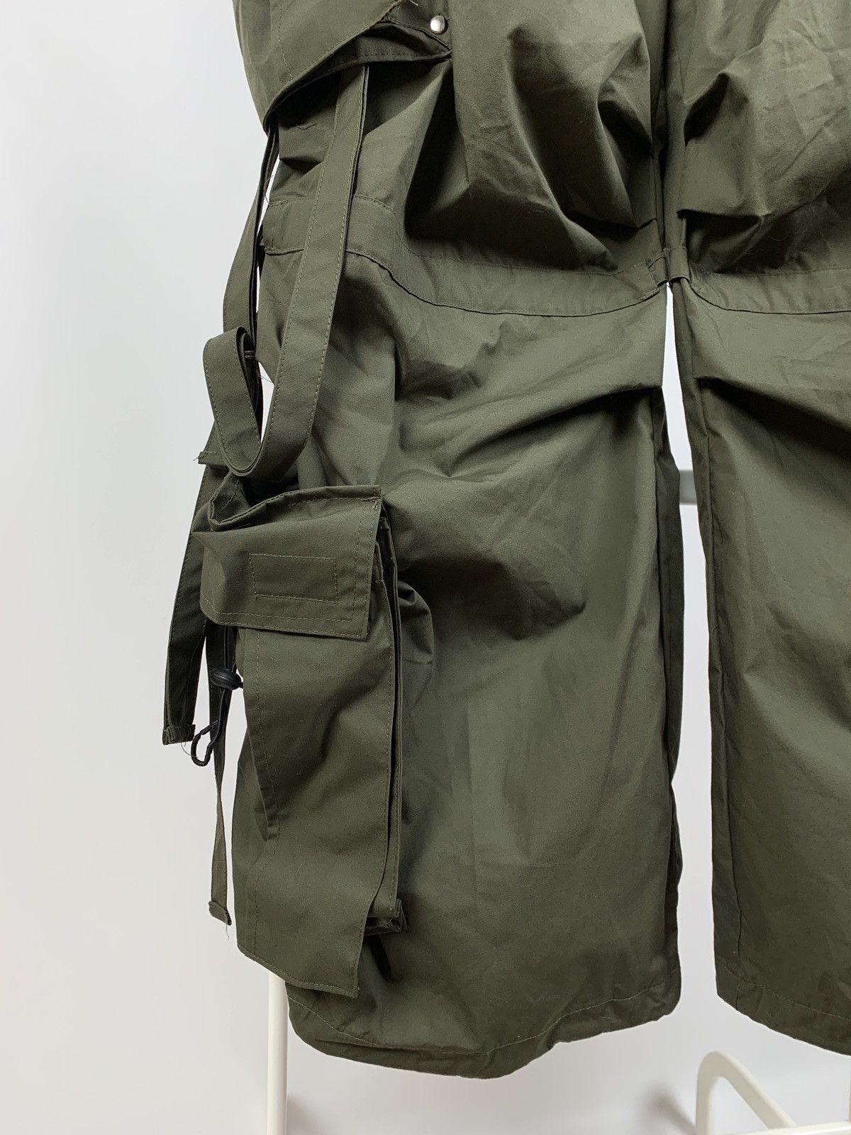 Japanese Brand Vintage Bondage Khaki Cargo Pants Size US 32 / EU 48 - 17 Thumbnail