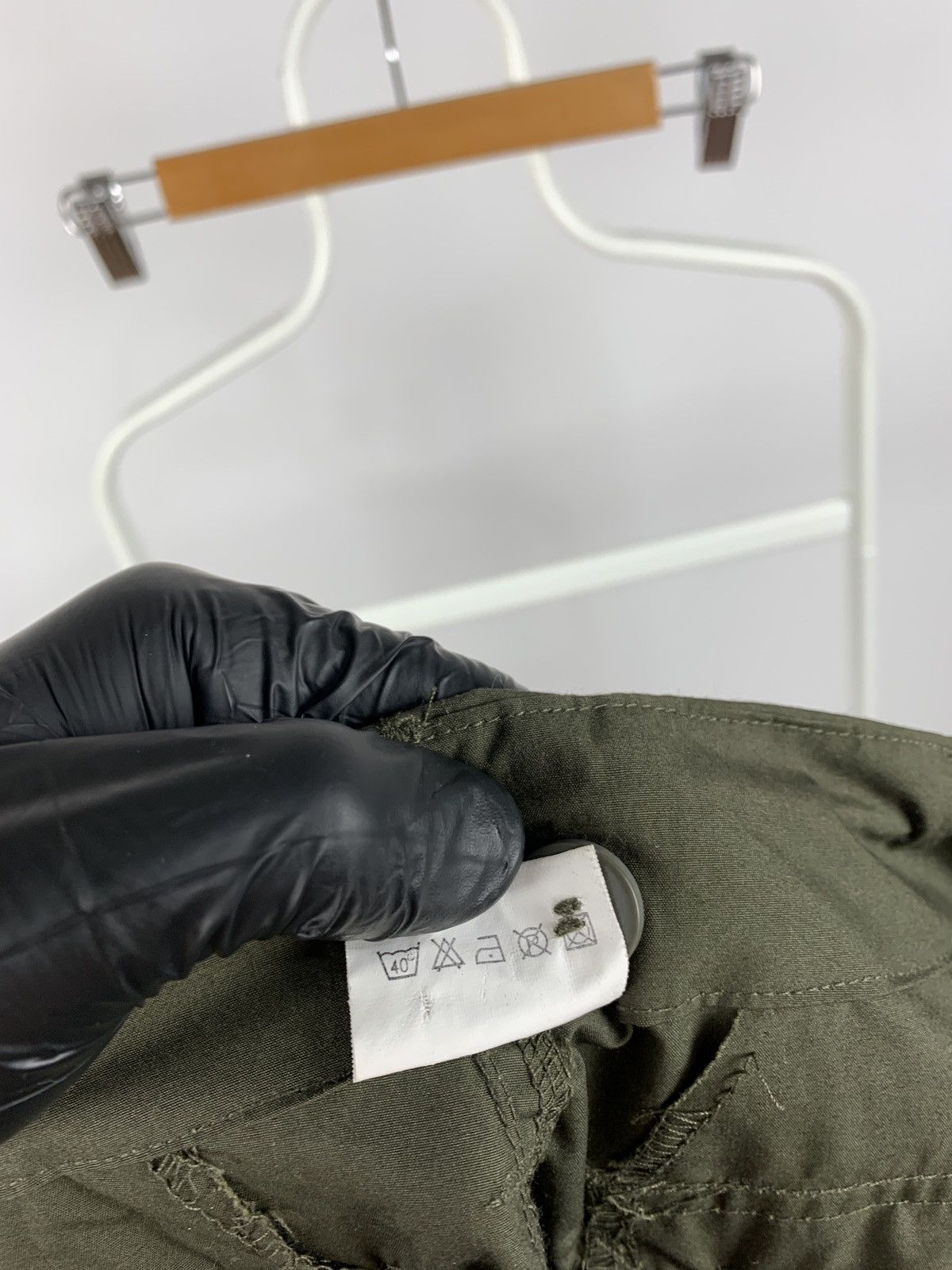 Japanese Brand Vintage Bondage Khaki Cargo Pants Size US 32 / EU 48 - 25 Thumbnail