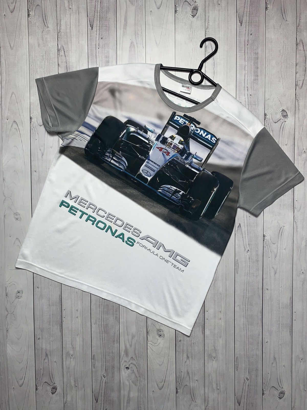 Vintage Mercedes Benz AMG Petronas racing tee jersey size XL