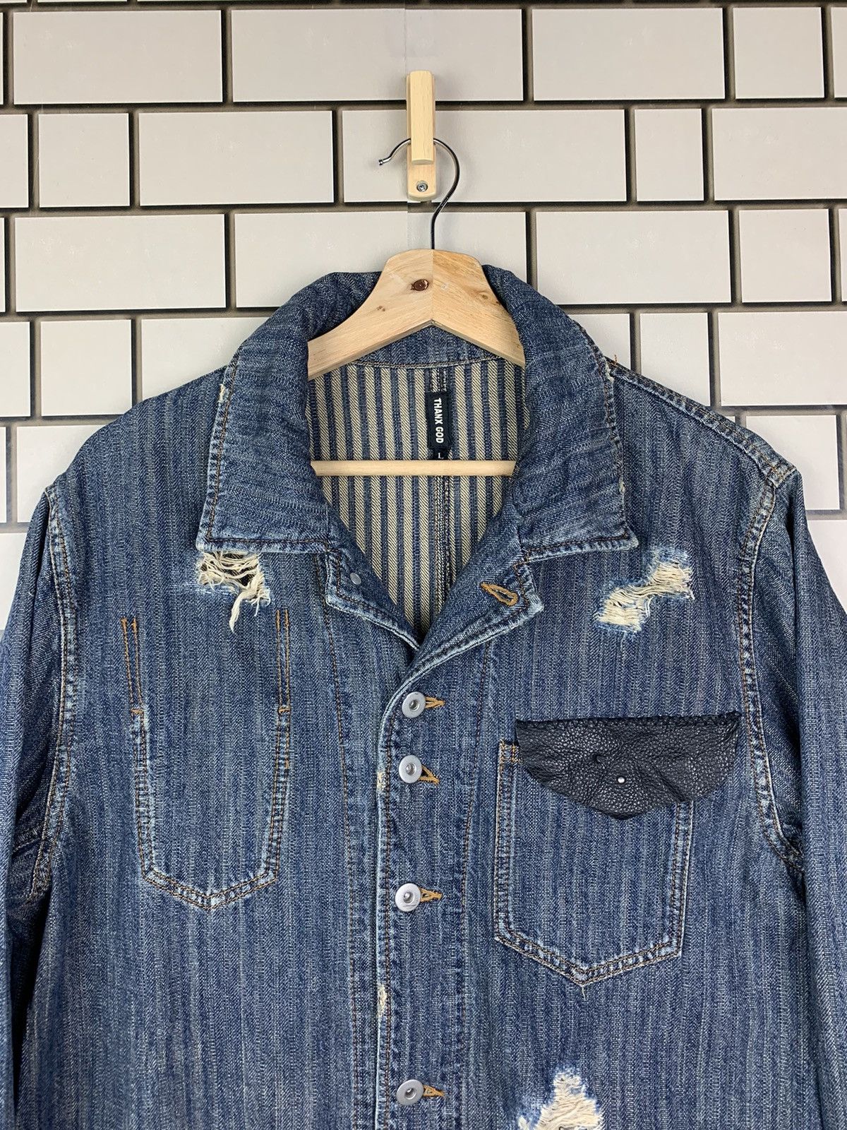 If Six Was Nine × Japanese Brand × Vintage Vintage Japanese Brand Thanx God Distressed Denim Jacket Size US L / EU 52-54 / 3 - 11 Thumbnail