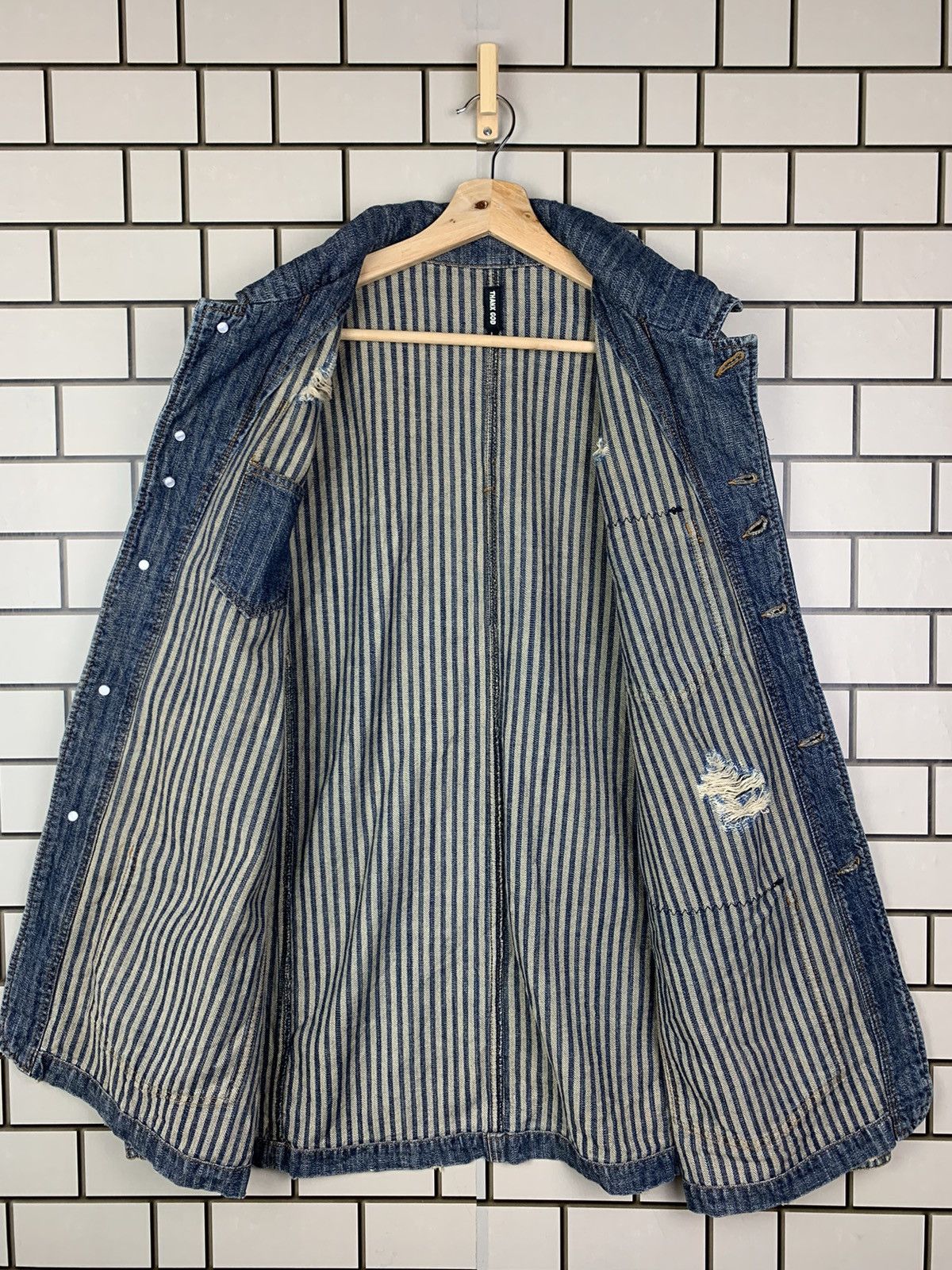 If Six Was Nine × Japanese Brand × Vintage Vintage Japanese Brand Thanx God Distressed Denim Jacket Size US L / EU 52-54 / 3 - 16 Thumbnail