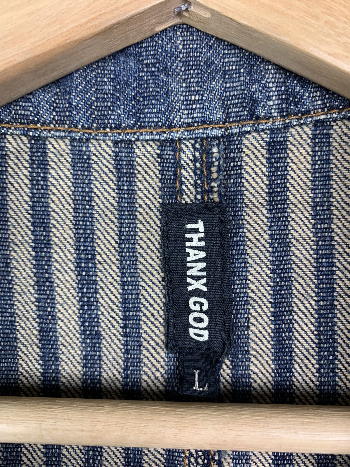 If Six Was Nine × Japanese Brand × Vintage Vintage Japanese Brand Thanx God Distressed Denim Jacket Size US L / EU 52-54 / 3 - 19 Thumbnail
