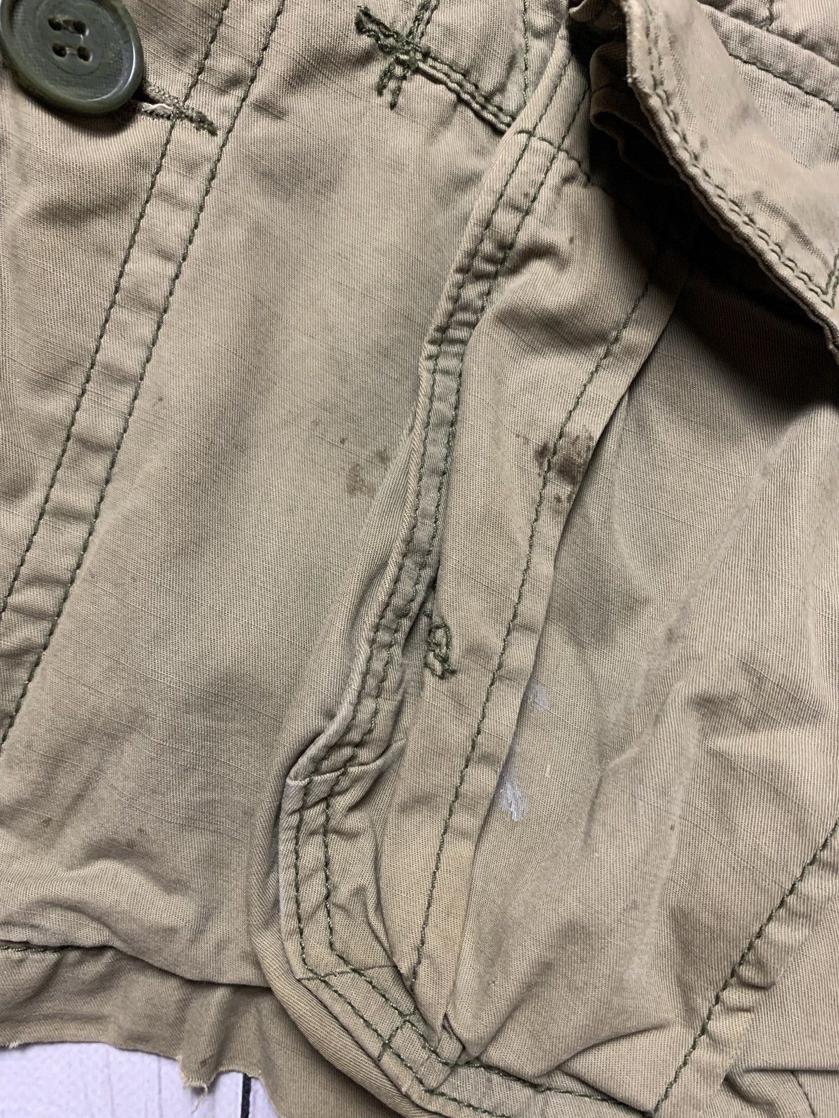 Levi's Vintage Clothing Vintage Levis denim jacket rare multi pocket distressed Y2K Size US L / EU 52-54 / 3 - 15 Thumbnail