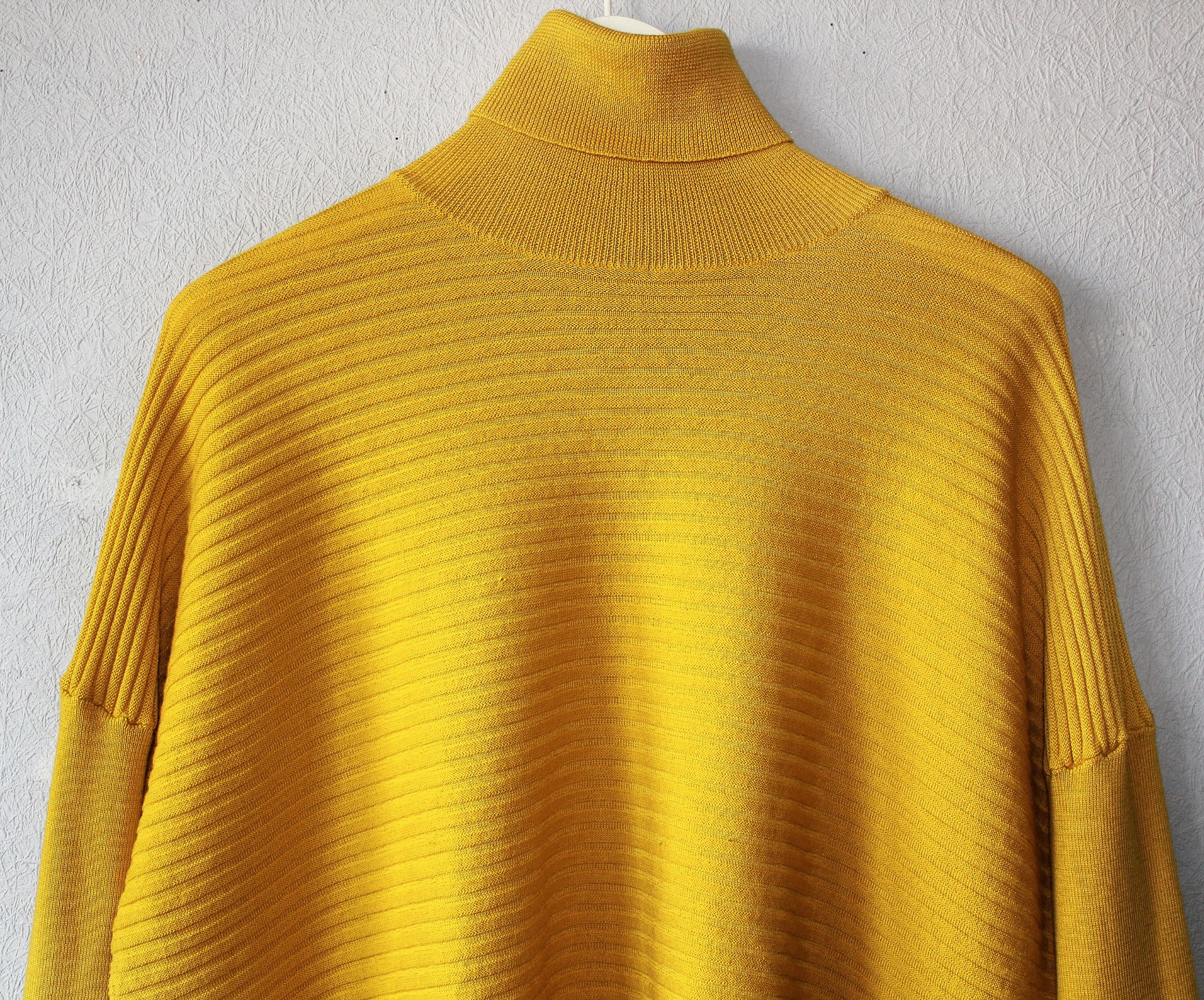 Jean Paul Gaultier Virgin Wool Mustard Wide Drop Shoulders Sweater Size L / US 10 / IT 46 - 2 Thumbnail