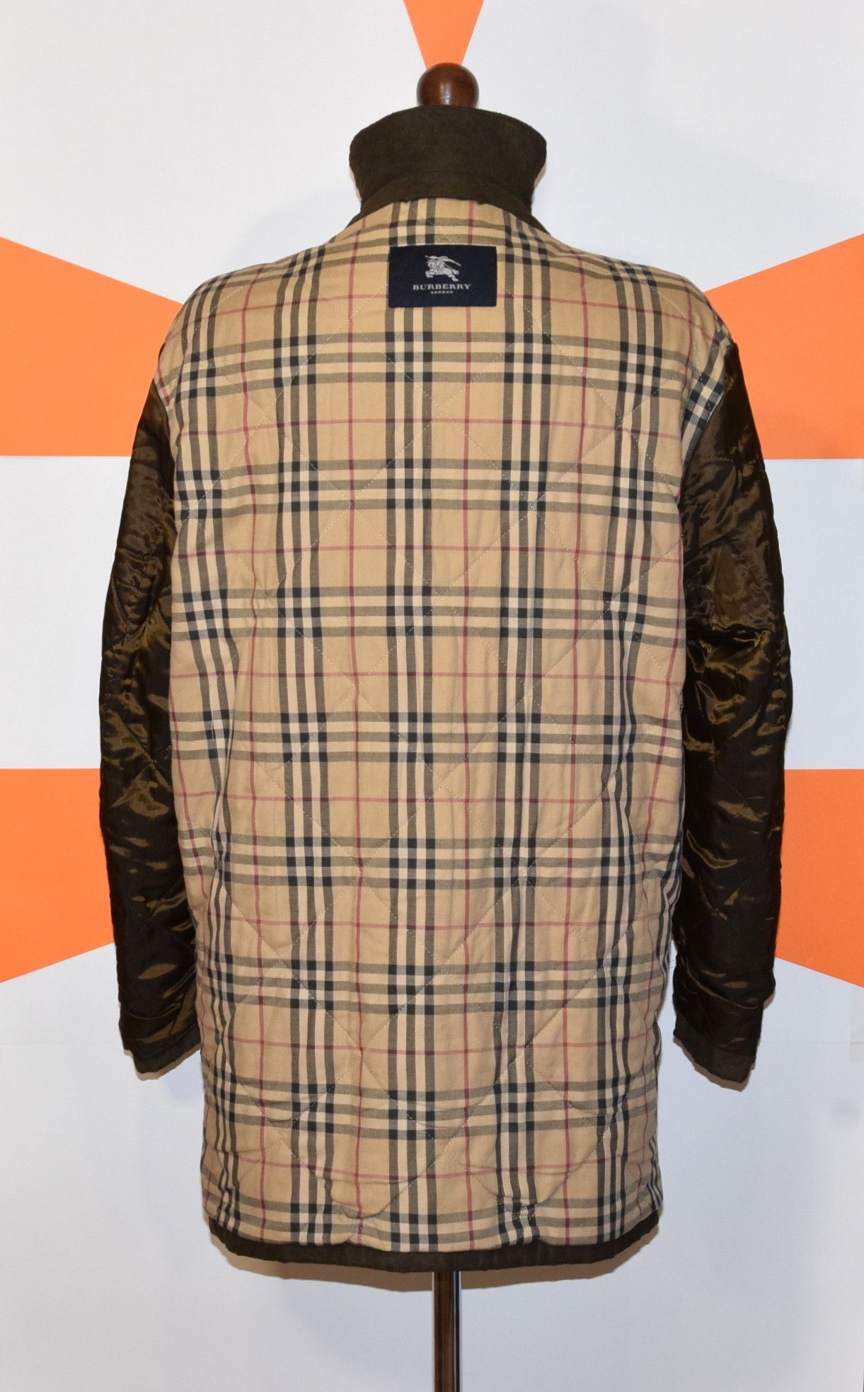 Burberry BURBERRY FAUX SUEDE JACKET COAT SIZE 52~L/XL P2P 25.5"/65cm Size US L / EU 52-54 / 3 - 1 Thumbnail
