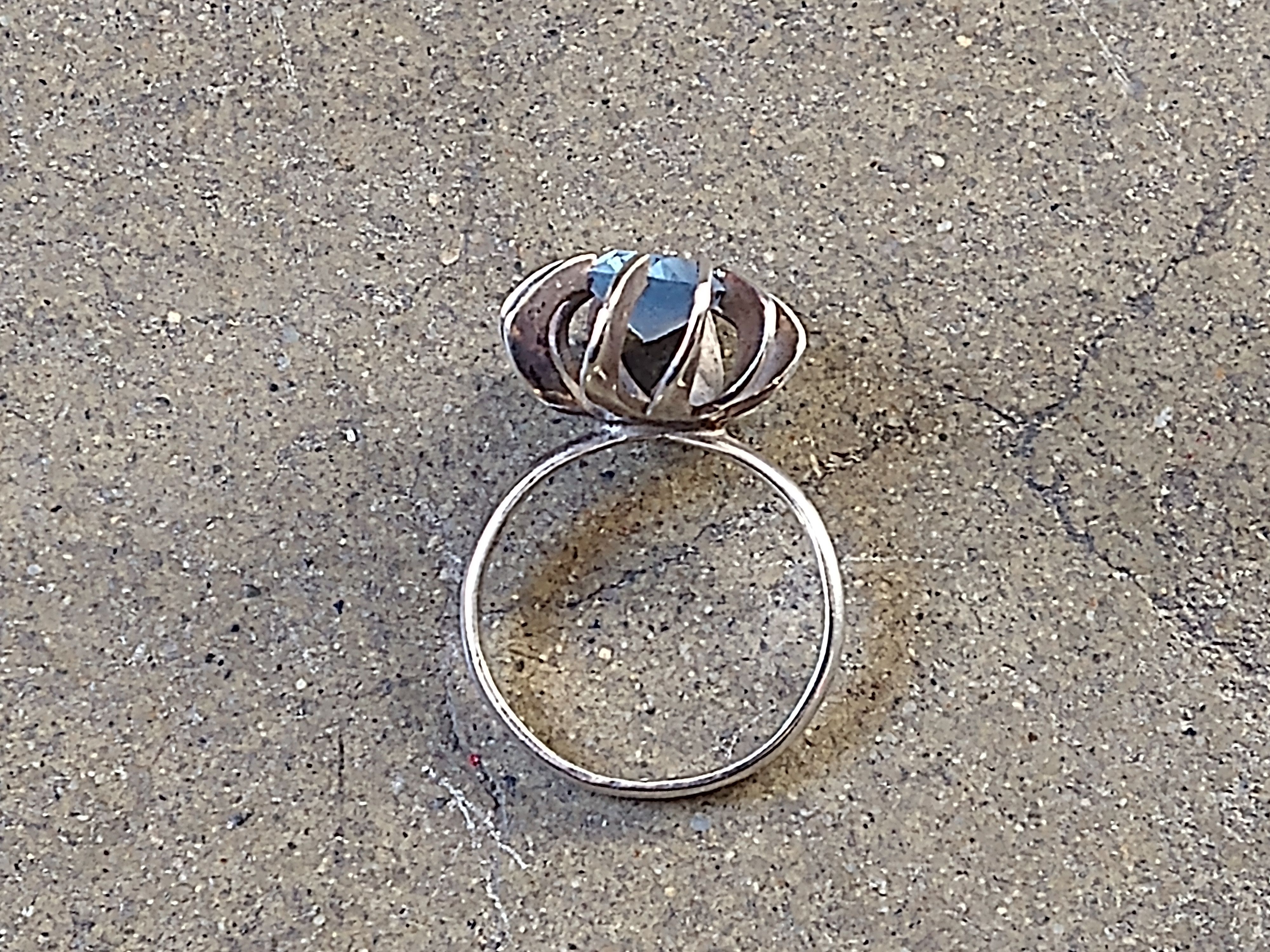 Jewelry × Sterling Silver × Vintage Vintage Sterling Silver Ring Size 7.5 Blue CZ Modern 3.9g Size ONE SIZE - 8 Thumbnail