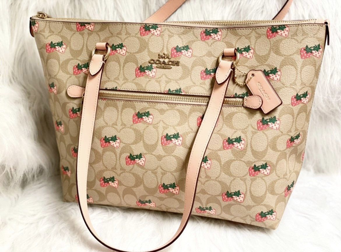 Coach Gallery Tote In Signature fashion Canvas With Strawberry Print