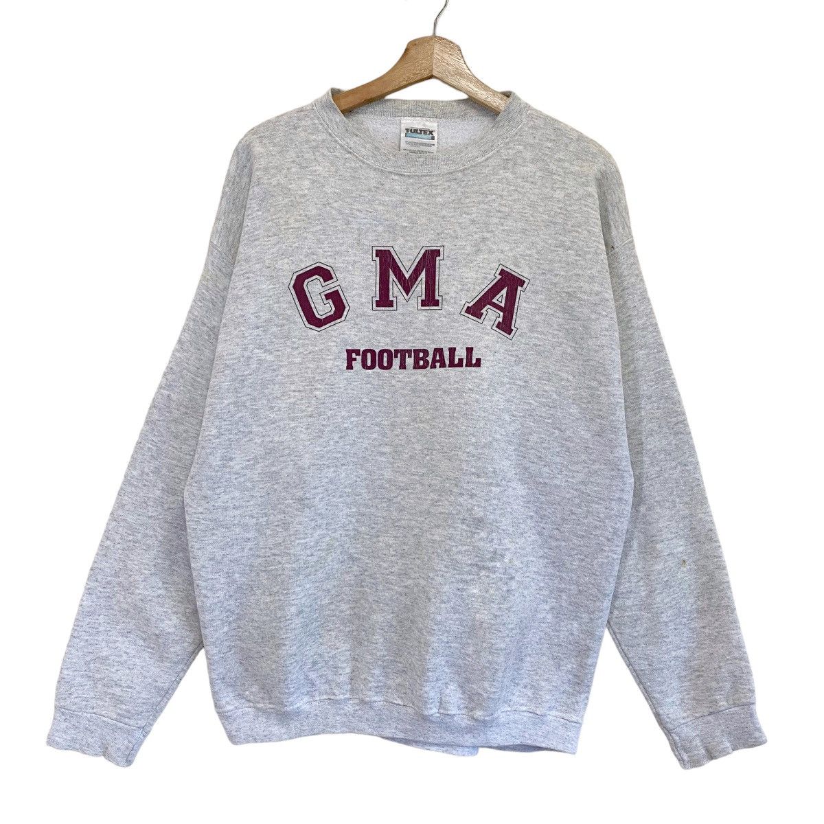 Vintage Vintage 90s GMA Football Big Logo Crewneck Sweatshirt Size L Size US L / EU 52-54 / 3 - 1 Thumbnail