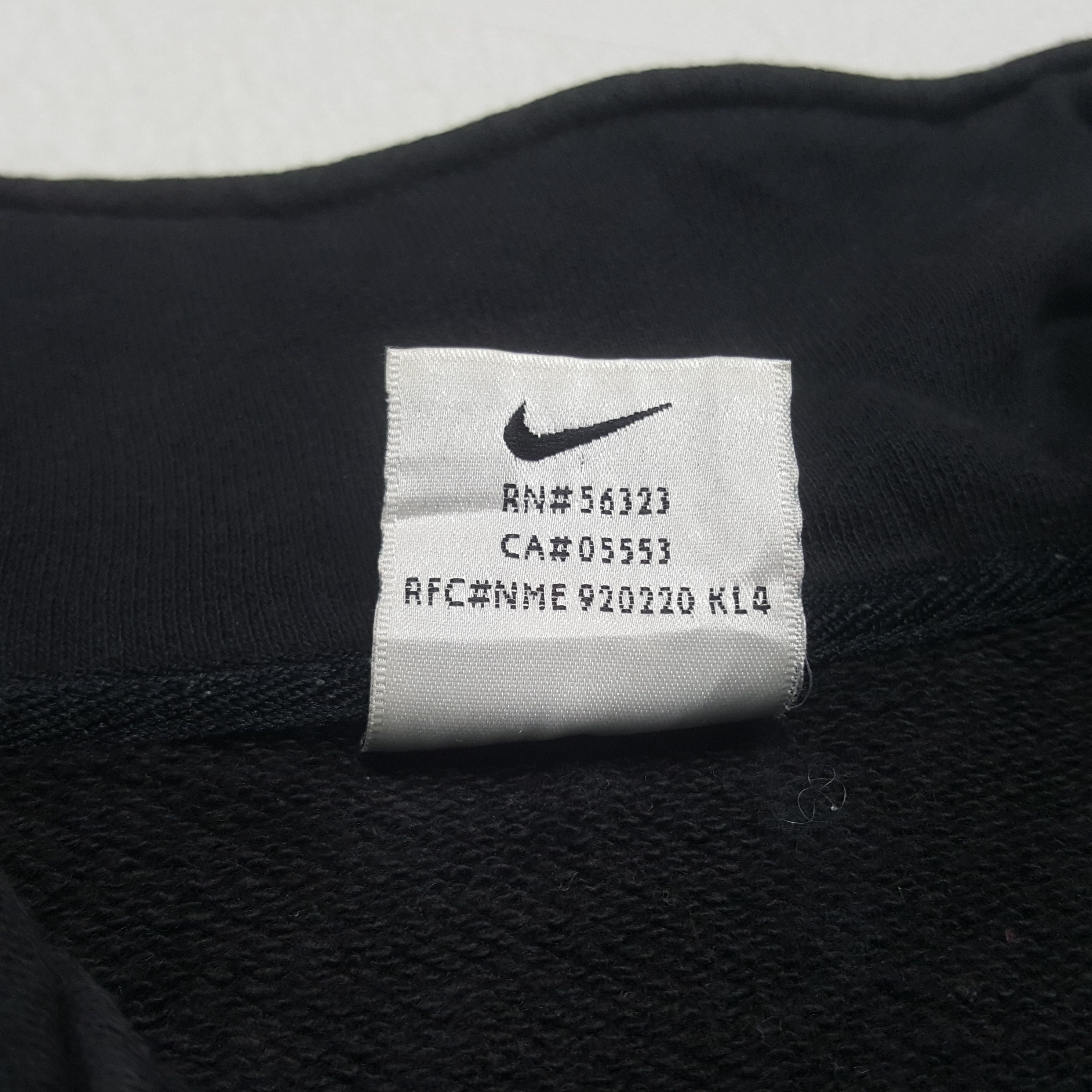 Nike Vintage NIKE Small Swoosh Half Zipper Sweatshirt Size US M / EU 48-50 / 2 - 6 Thumbnail